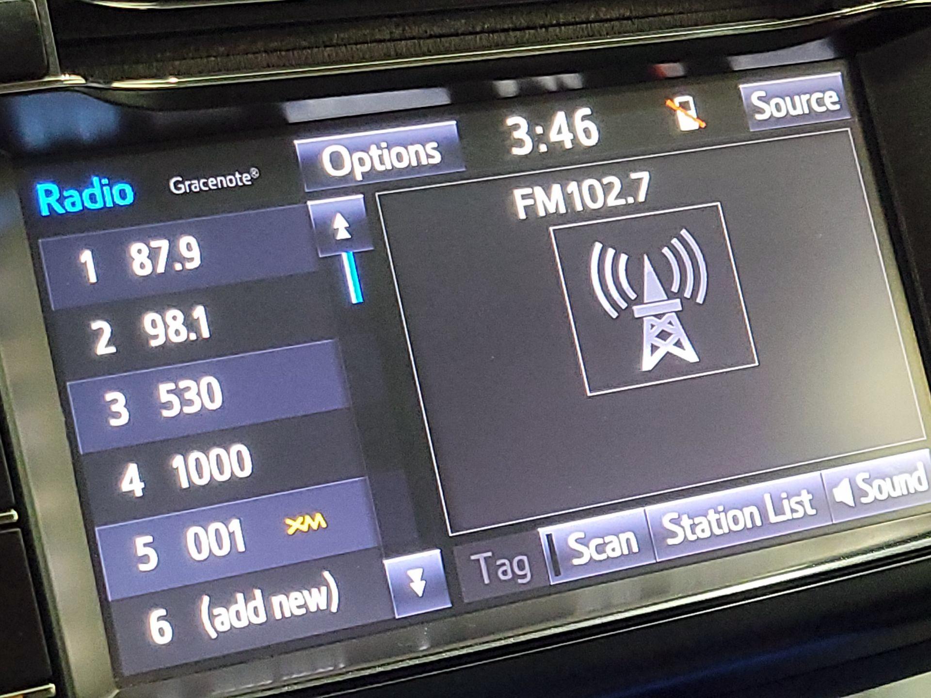 Thumbnail: 2016 Toyota RAV4 - 15