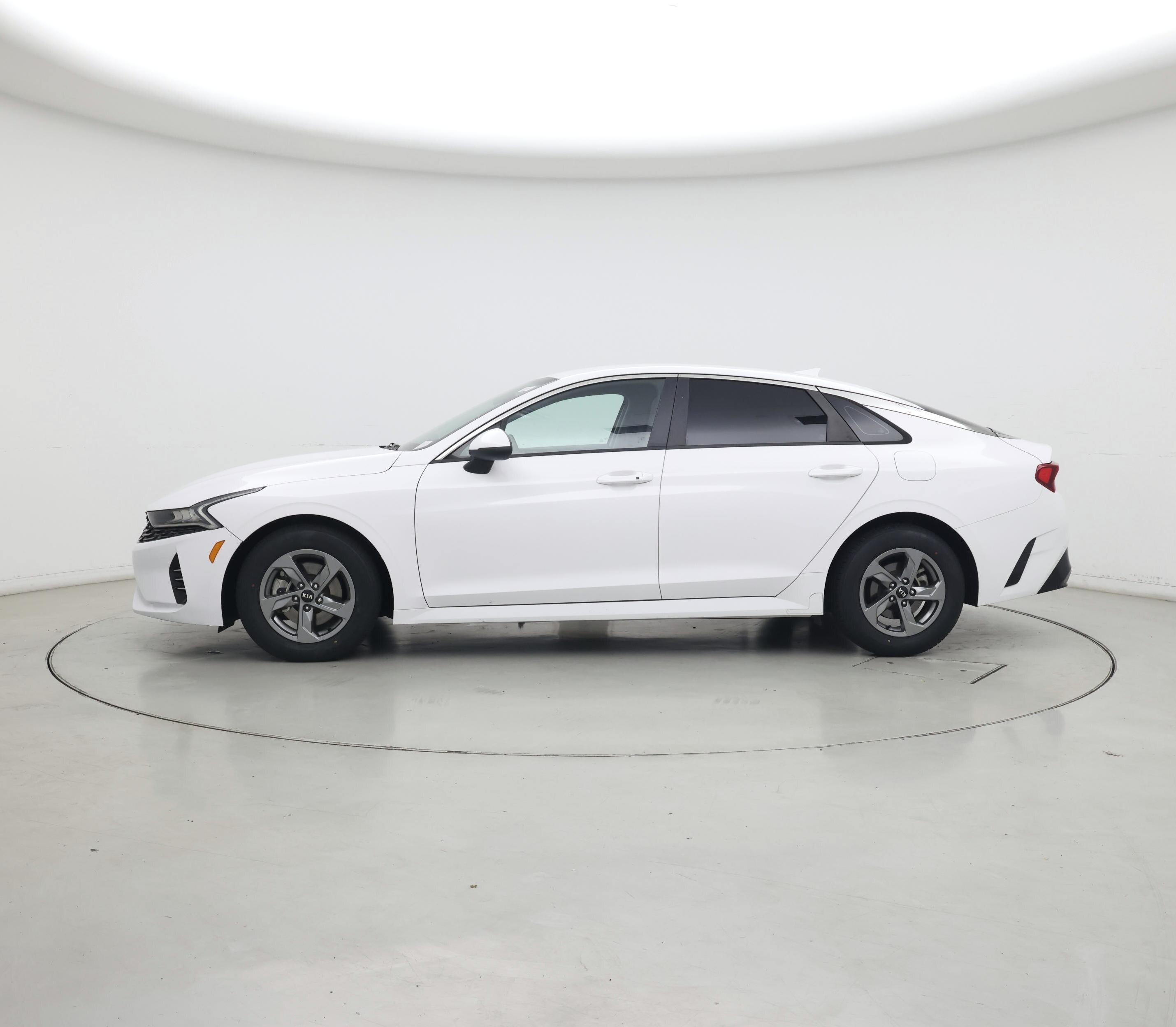 Thumbnail: 2021 Kia K5 - 3