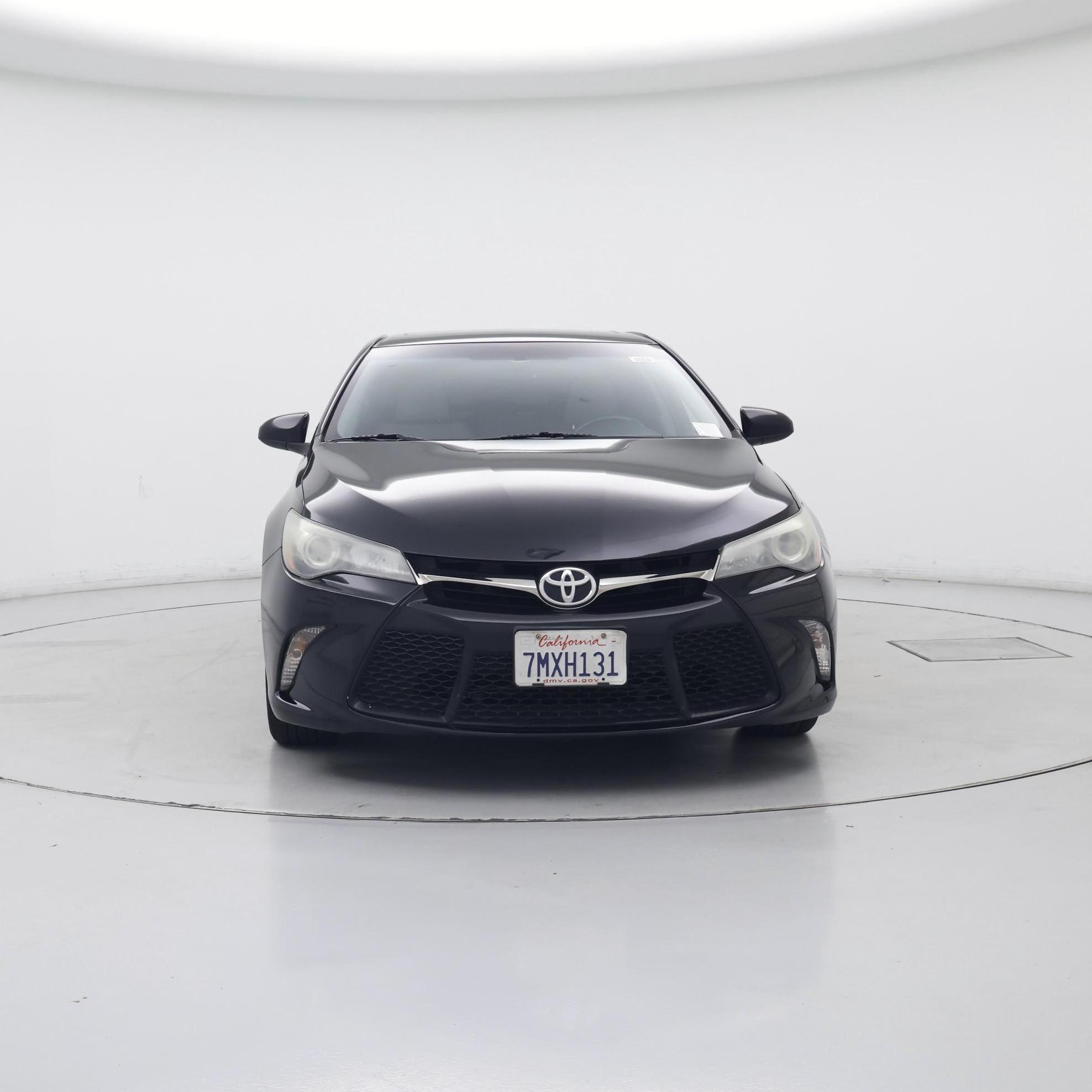 Thumbnail: 2015 Toyota Camry - 5