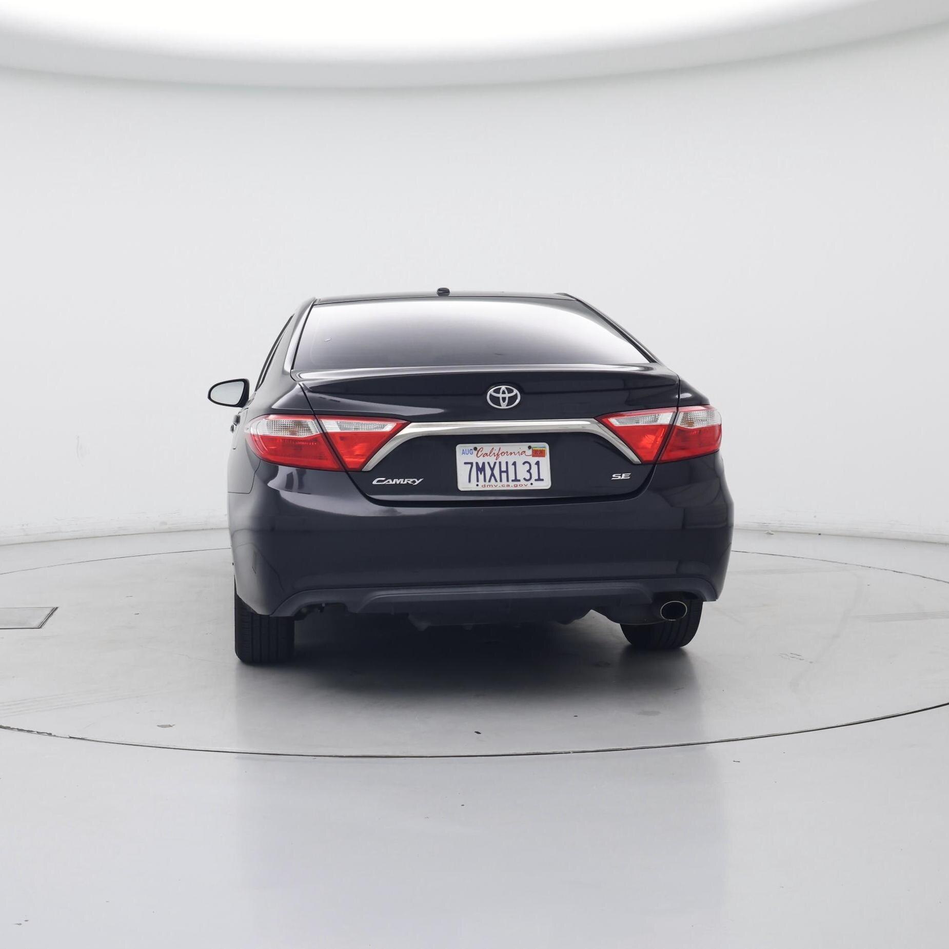 Thumbnail: 2015 Toyota Camry - 6
