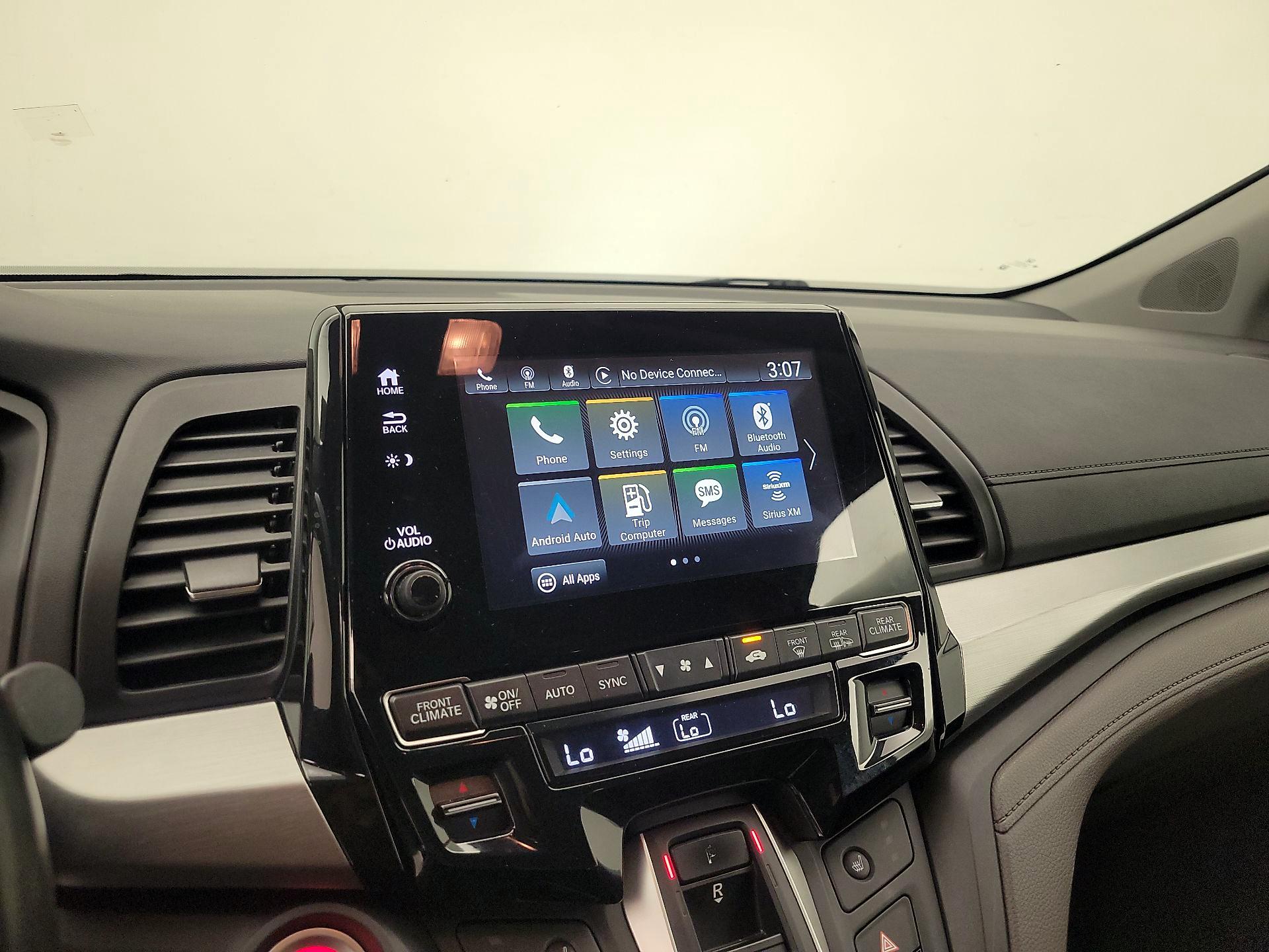 Thumbnail: 2018 Honda Odyssey - 13