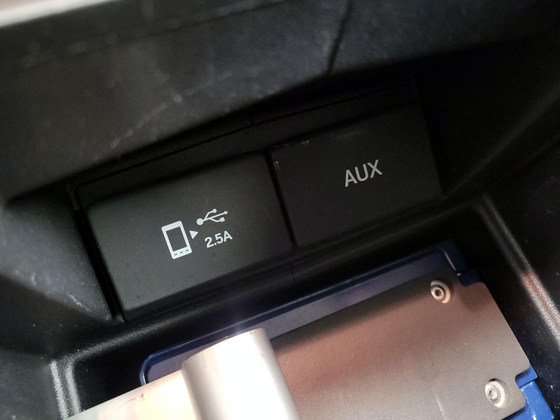 Thumbnail: 2018 Honda Odyssey - 16