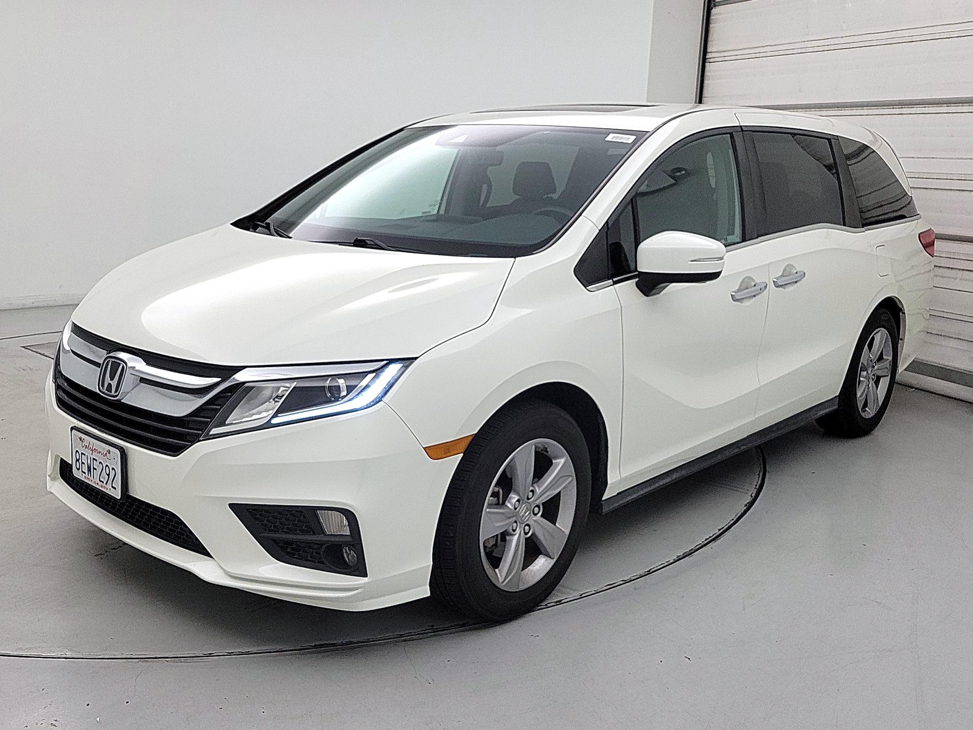 Thumbnail: 2018 Honda Odyssey - 3