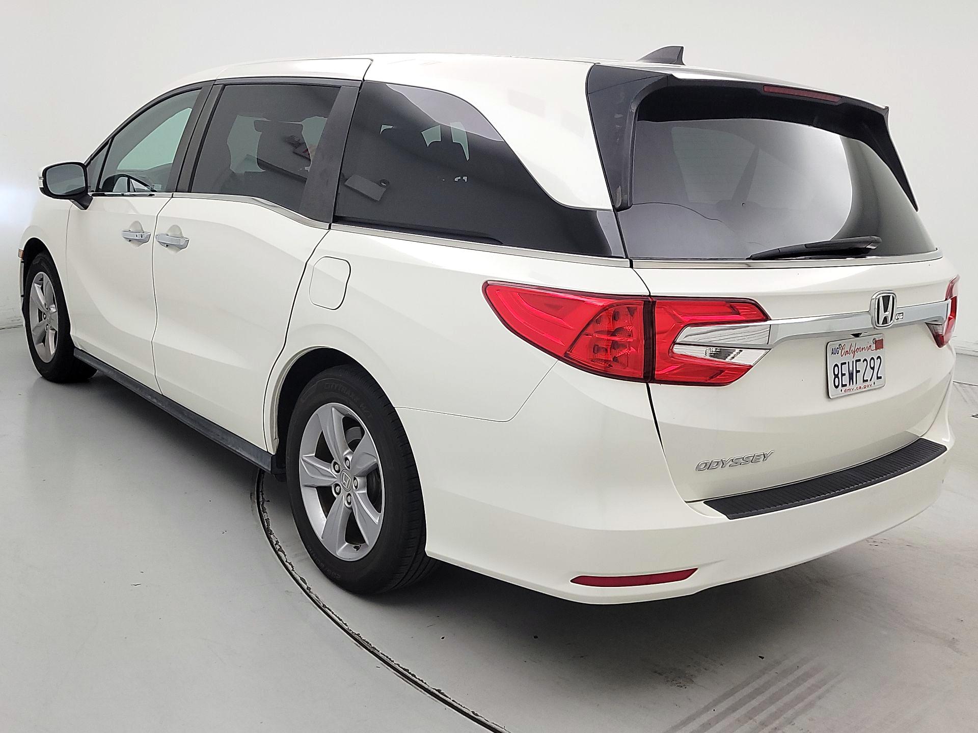 Thumbnail: 2018 Honda Odyssey - 7