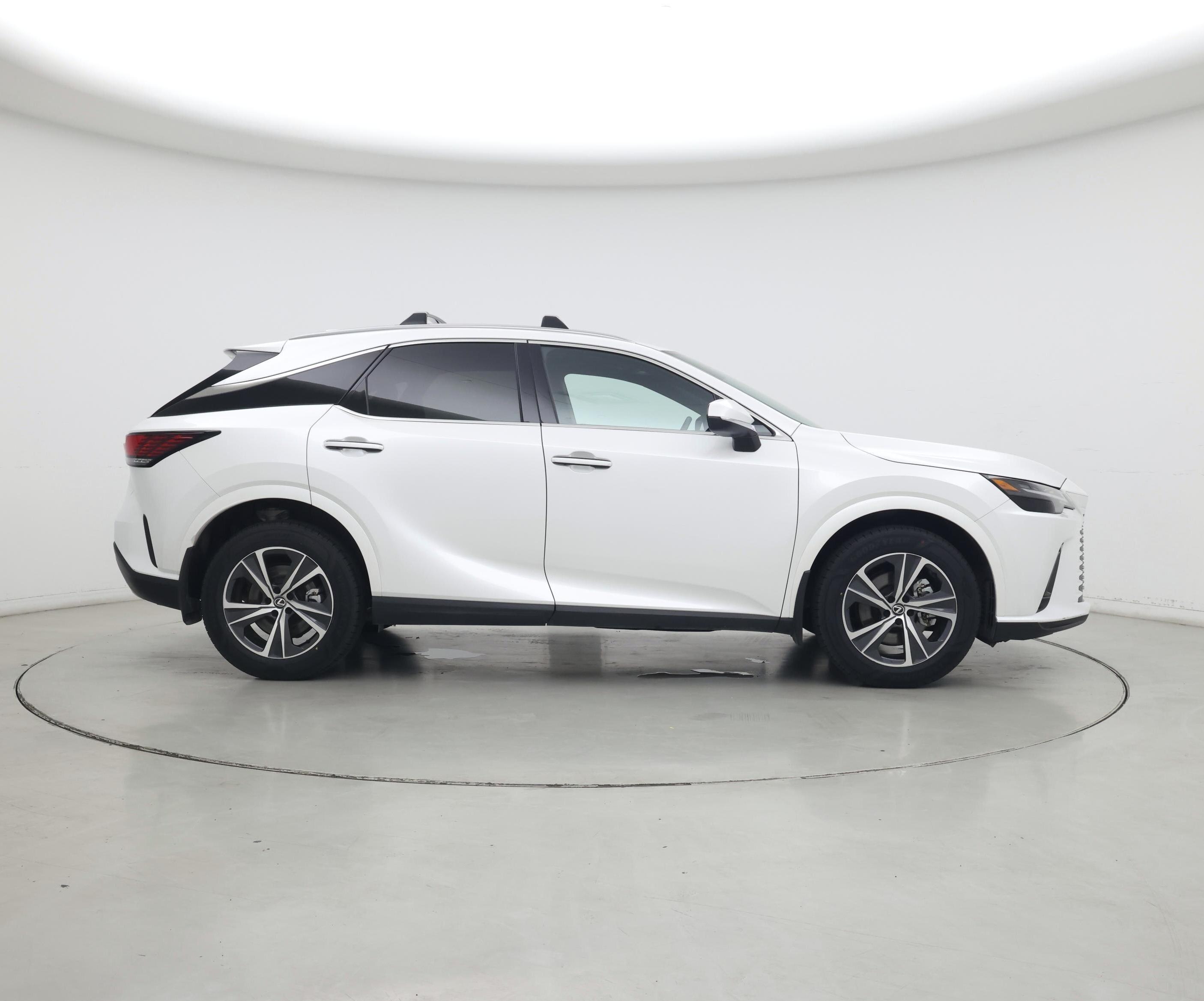 Thumbnail: 2023 Lexus RX - 7