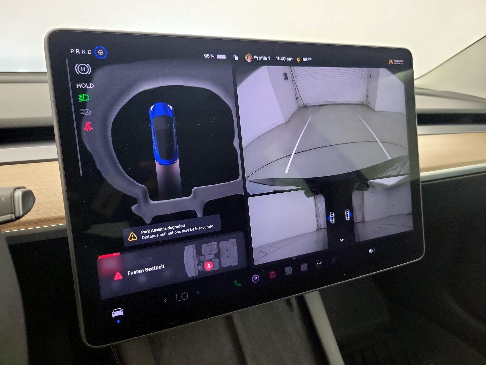 Thumbnail: 2023 Tesla Model 3 - 14
