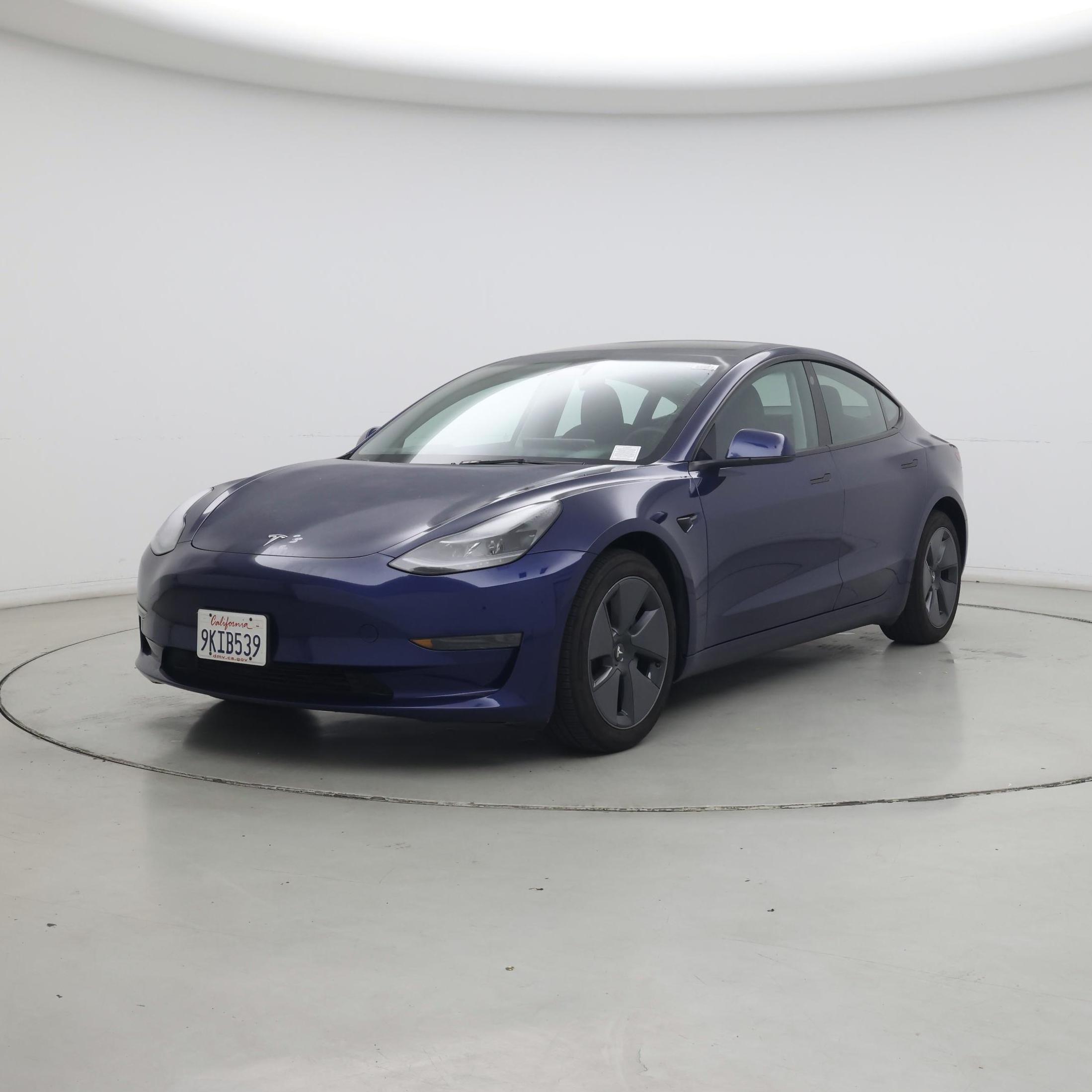 Thumbnail: 2023 Tesla Model 3 - 4