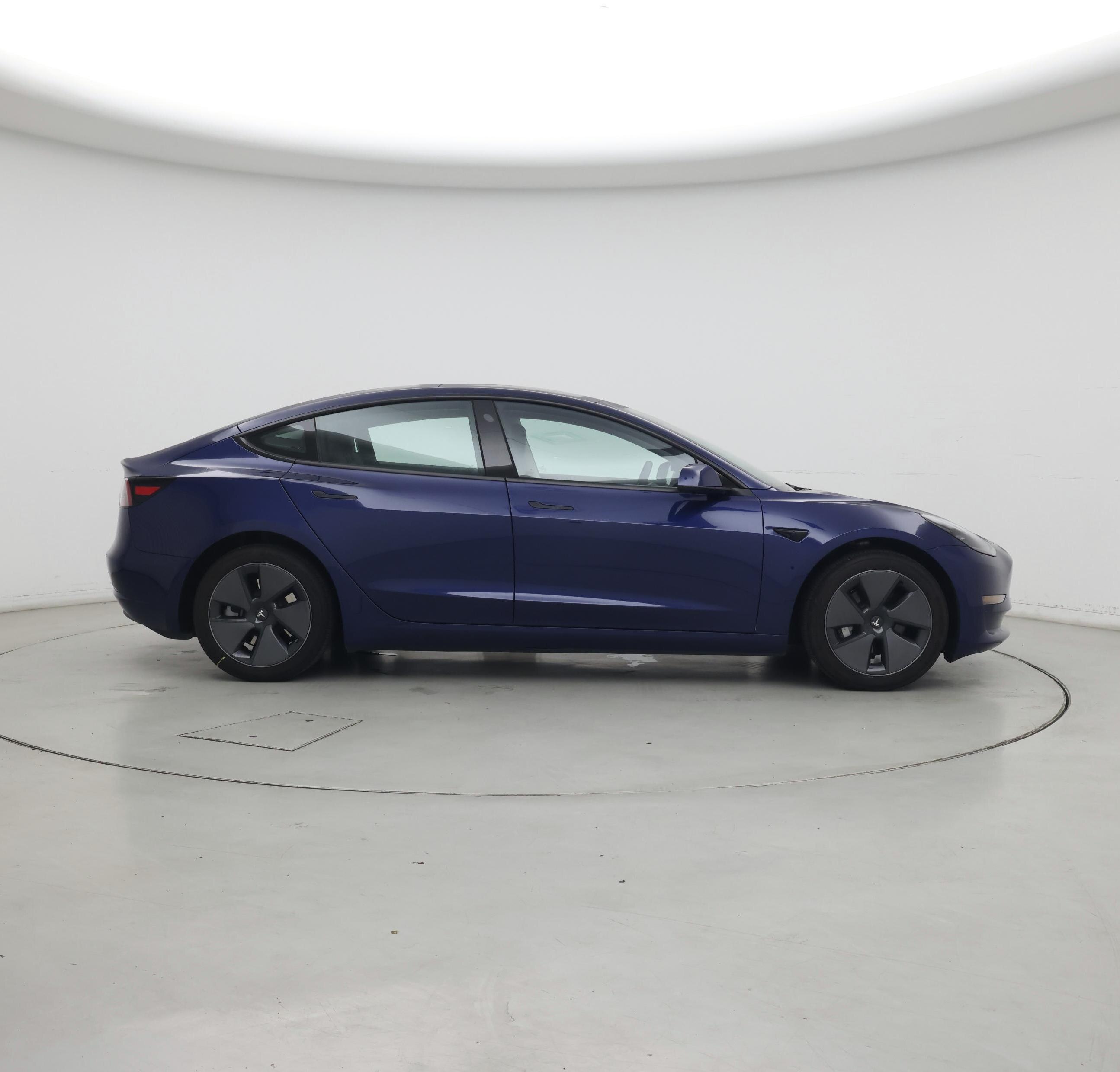 Thumbnail: 2023 Tesla Model 3 - 7