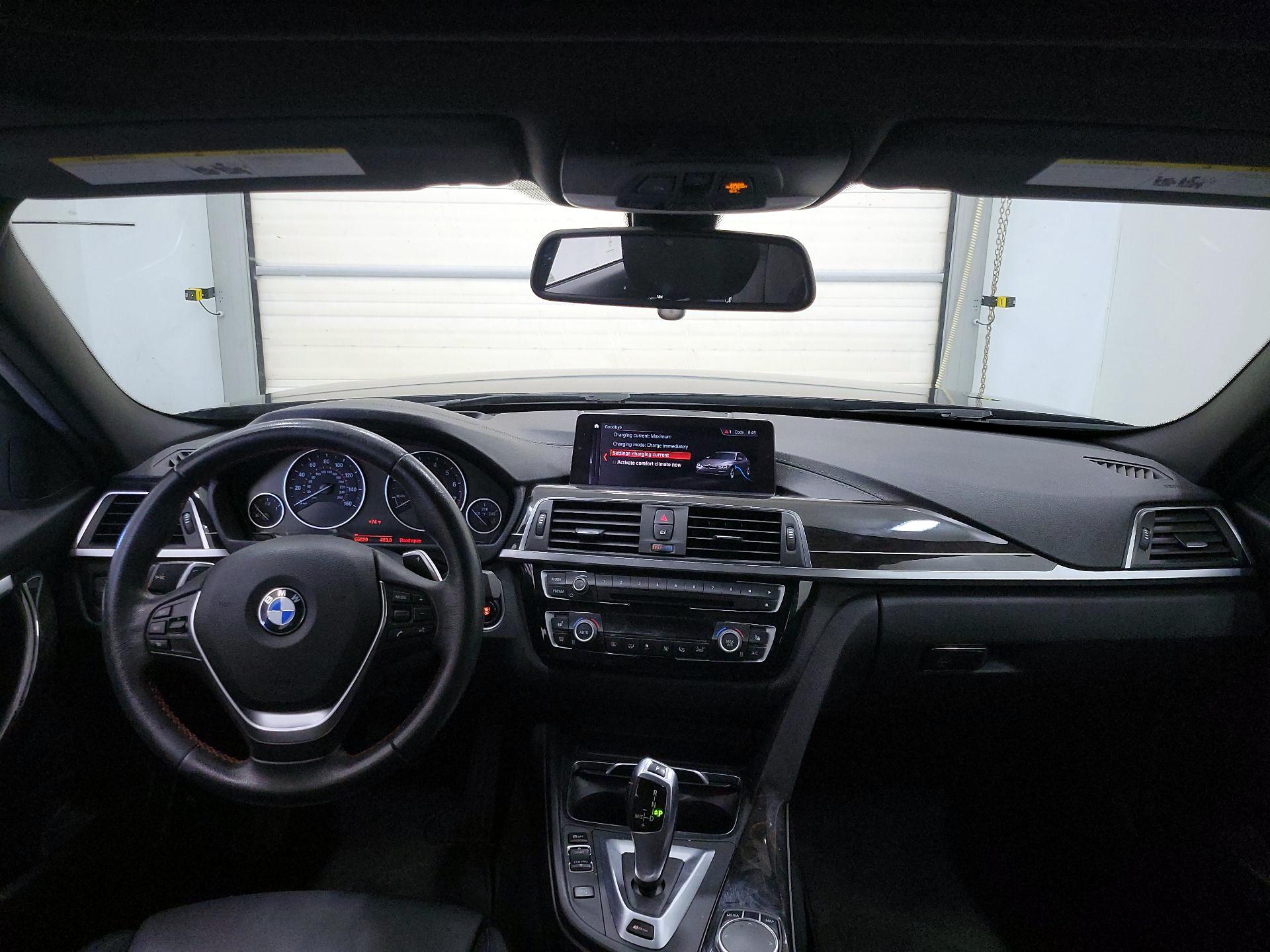 Thumbnail: 2018 BMW 3 Series - 9