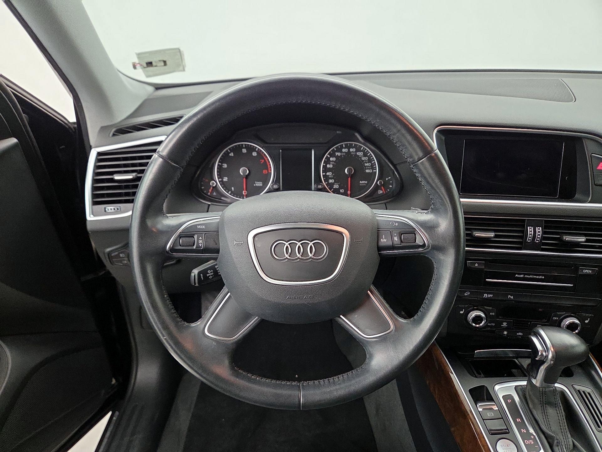 Thumbnail: 2015 Audi Q5 - 10