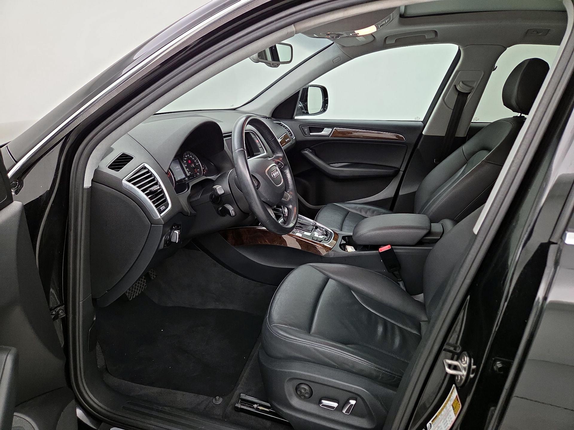 Thumbnail: 2015 Audi Q5 - 11
