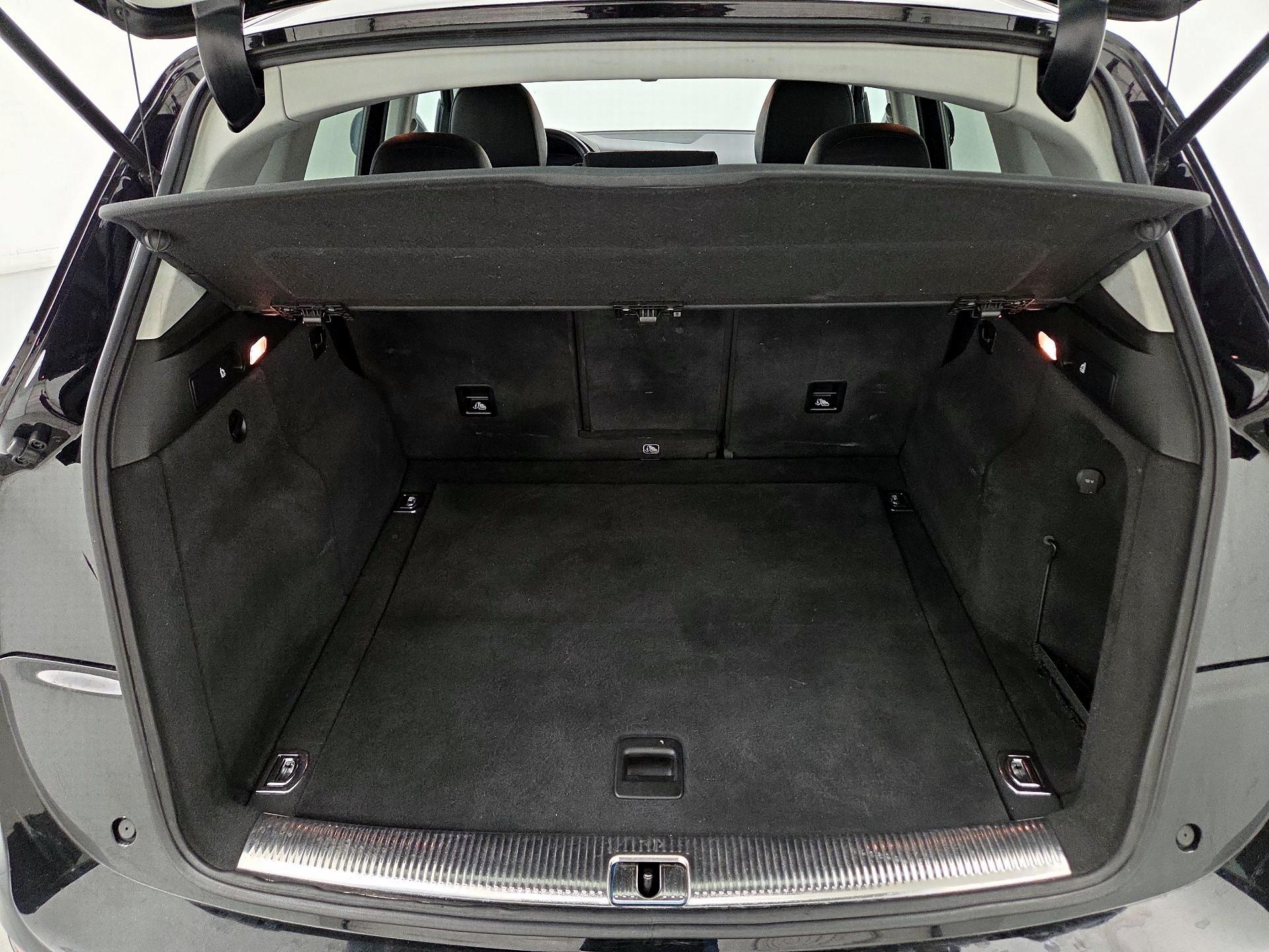 Thumbnail: 2015 Audi Q5 - 19