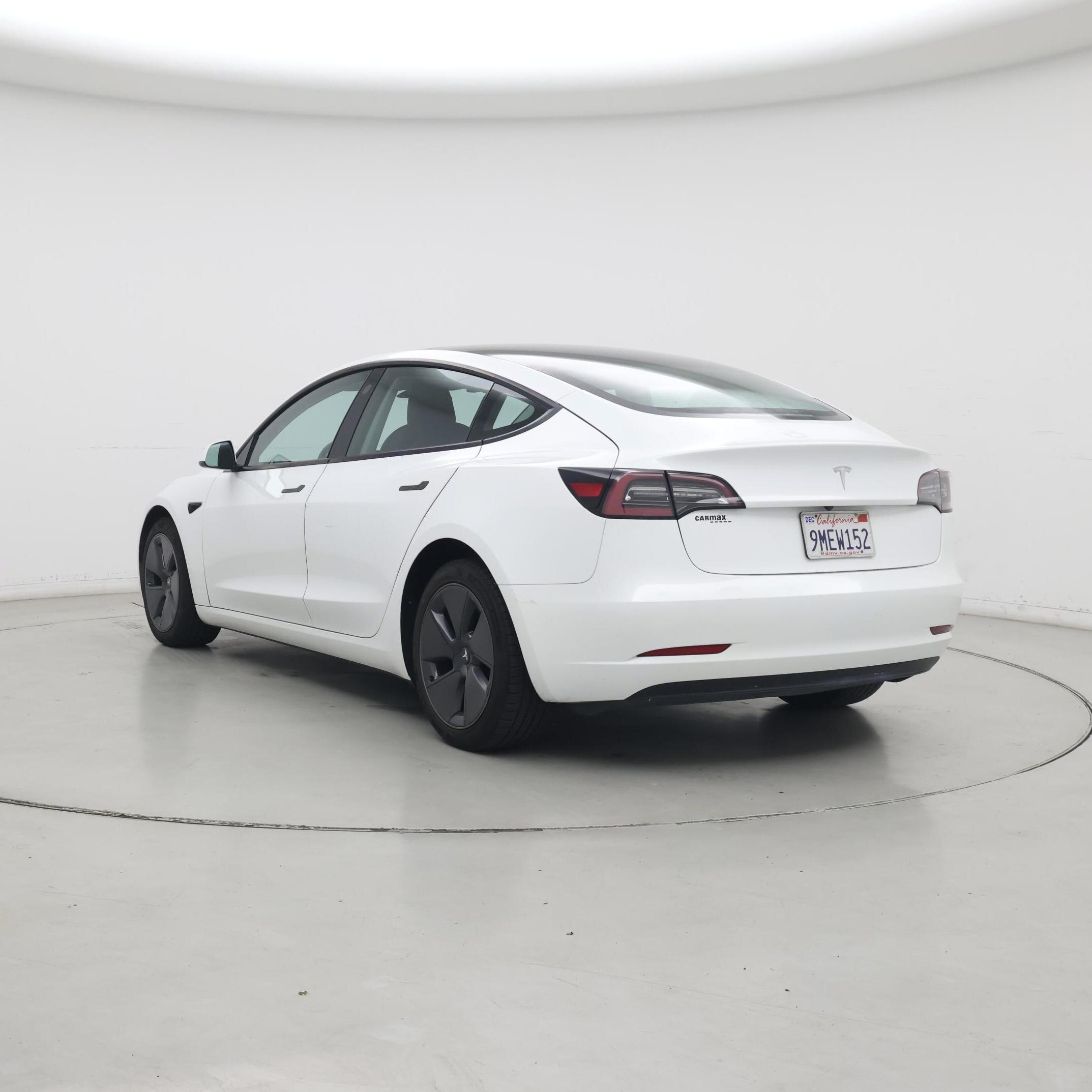 Thumbnail: 2023 Tesla Model 3 - 2