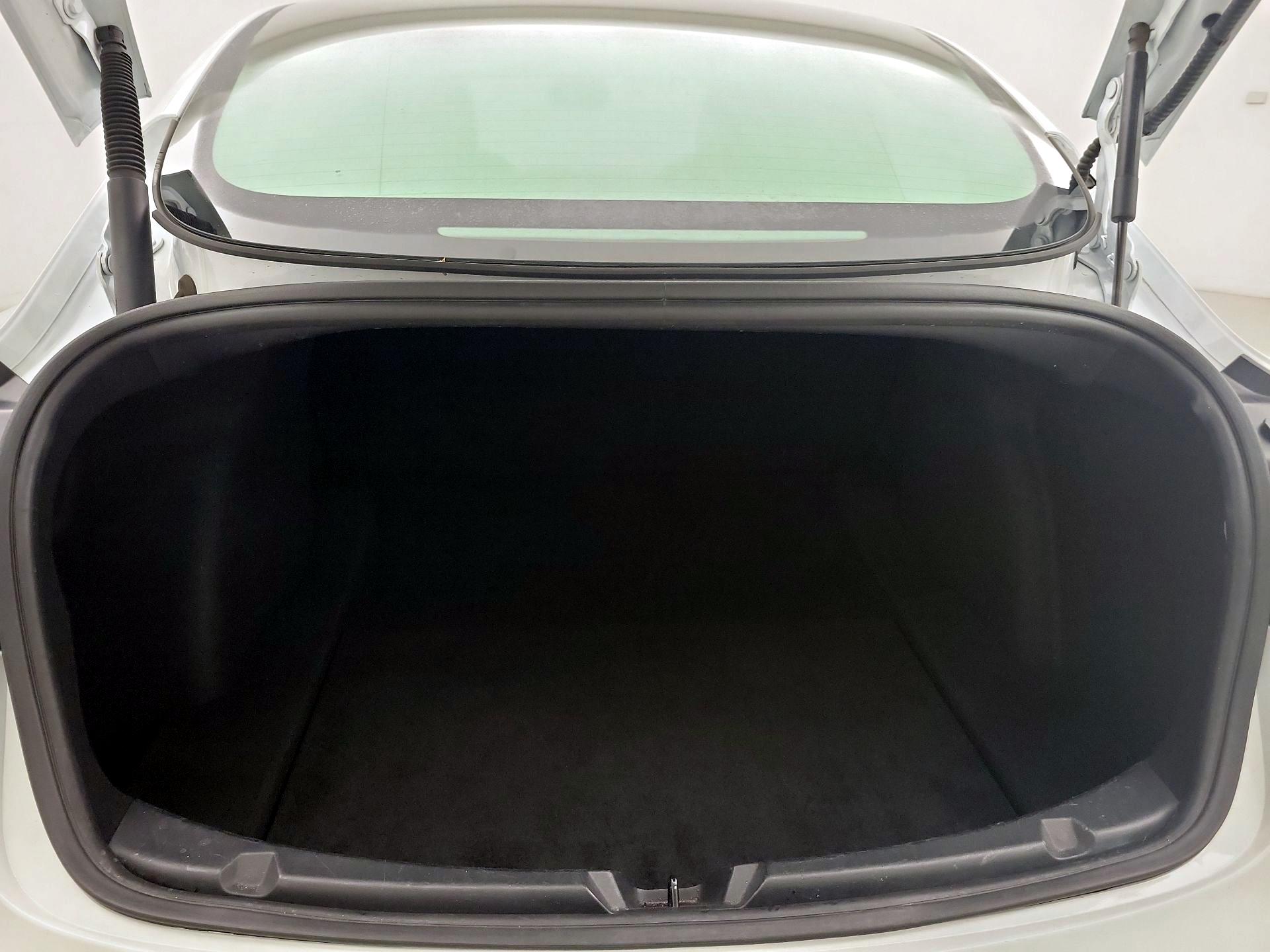 Thumbnail: 2023 Tesla Model 3 - 20