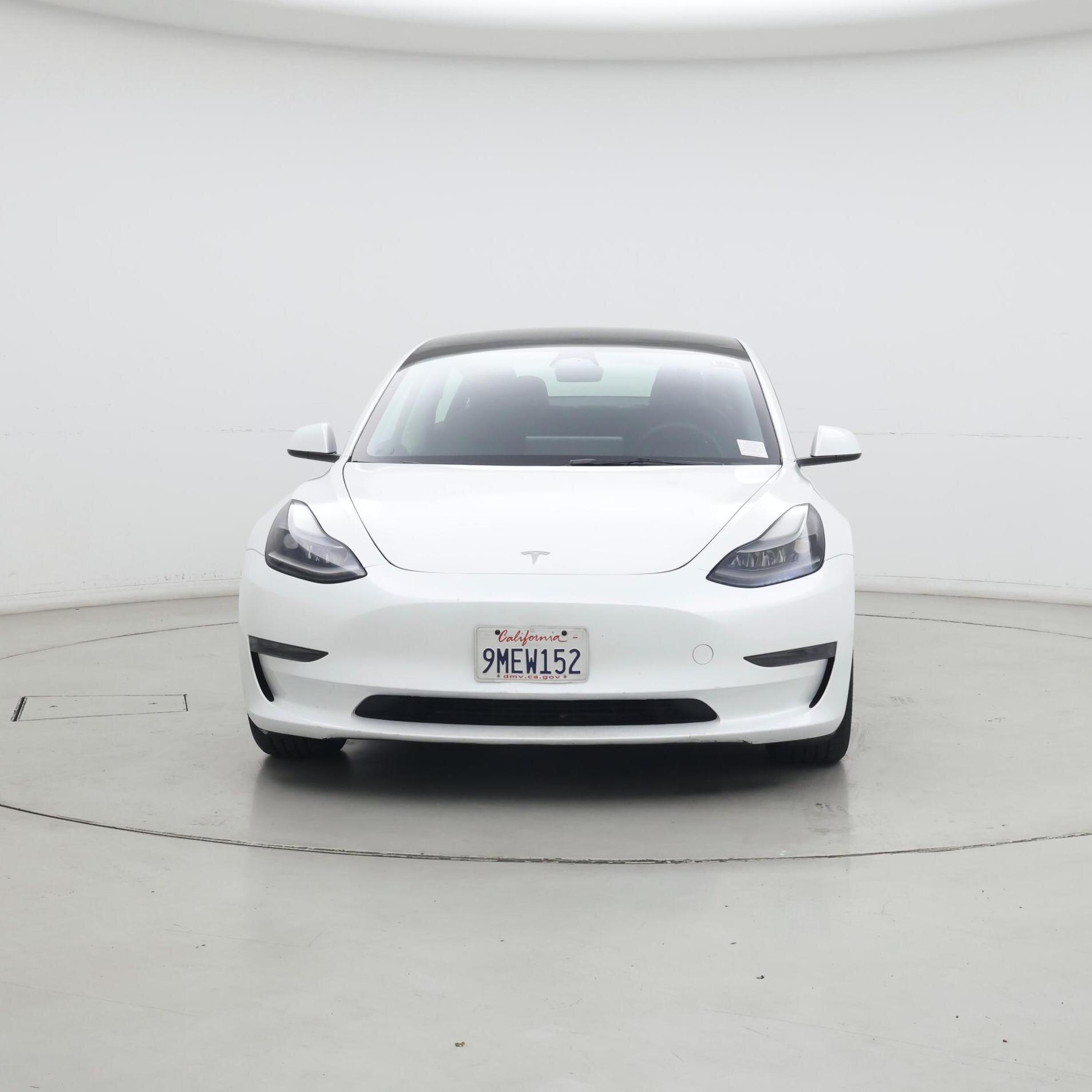 Thumbnail: 2023 Tesla Model 3 - 5