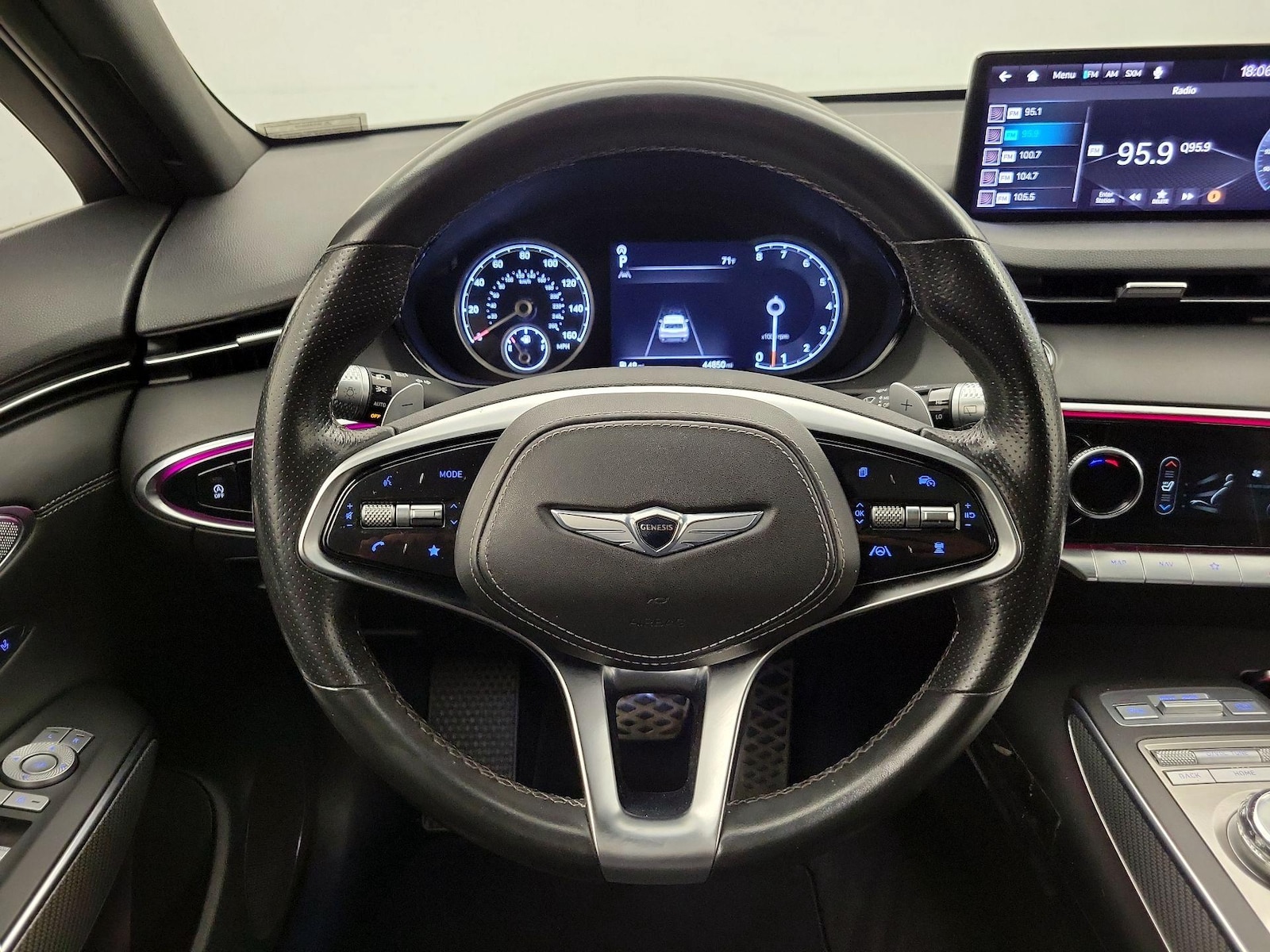 2022 GENESIS GV70 Sport - Photo 11