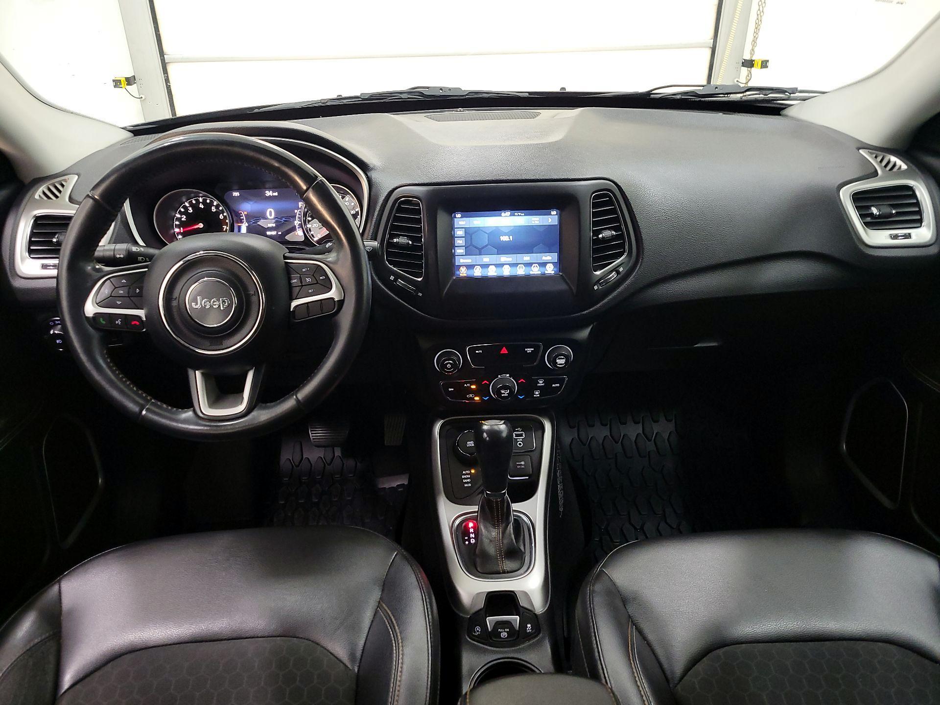 Thumbnail: 2018 Jeep Compass - 9