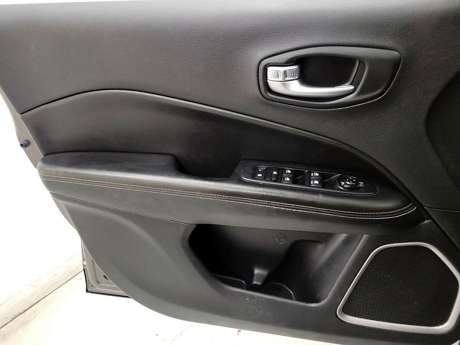 2018 Jeep Compass Latitude - Photo 13