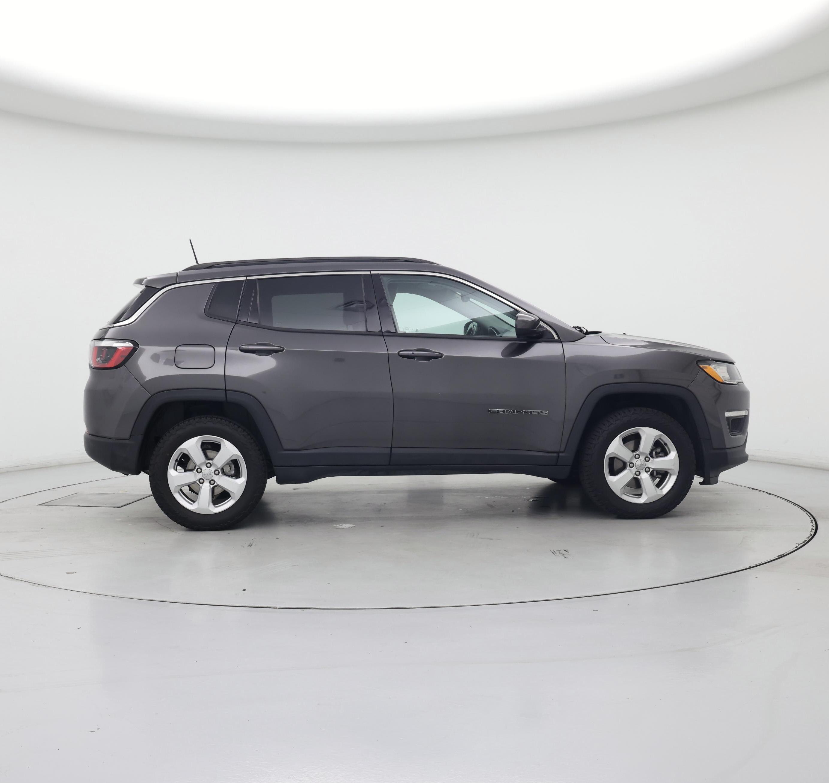 Thumbnail: 2018 Jeep Compass - 7