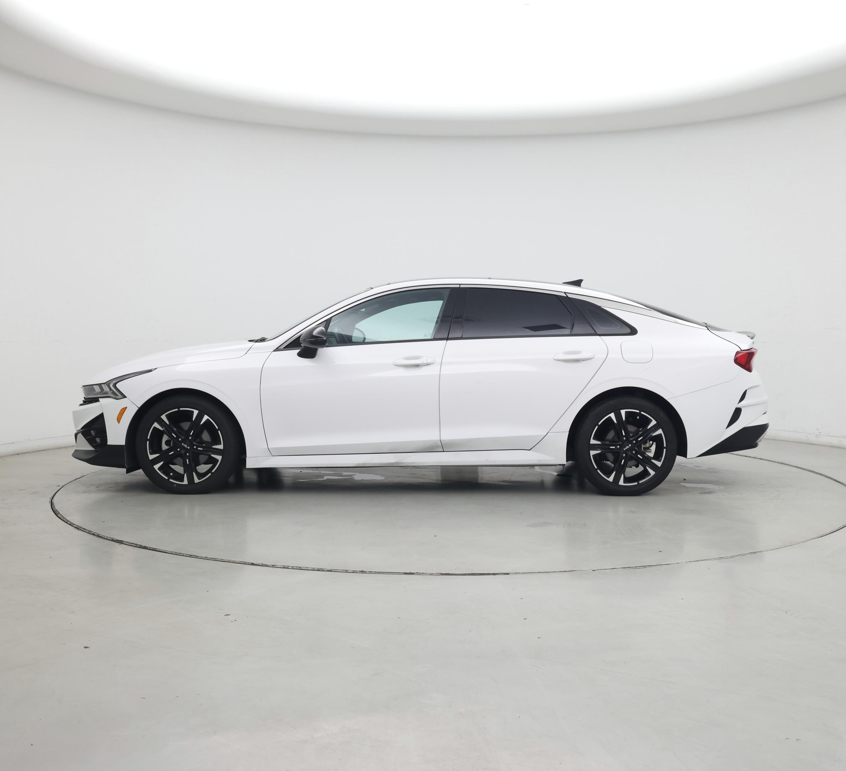 Thumbnail: 2022 Kia K5 - 3
