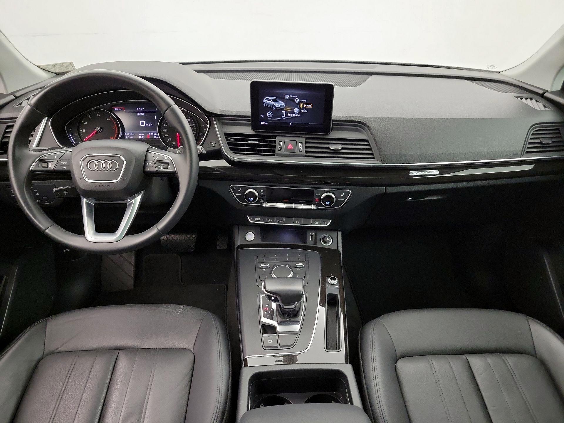 Thumbnail: 2020 Audi Q5 - 9