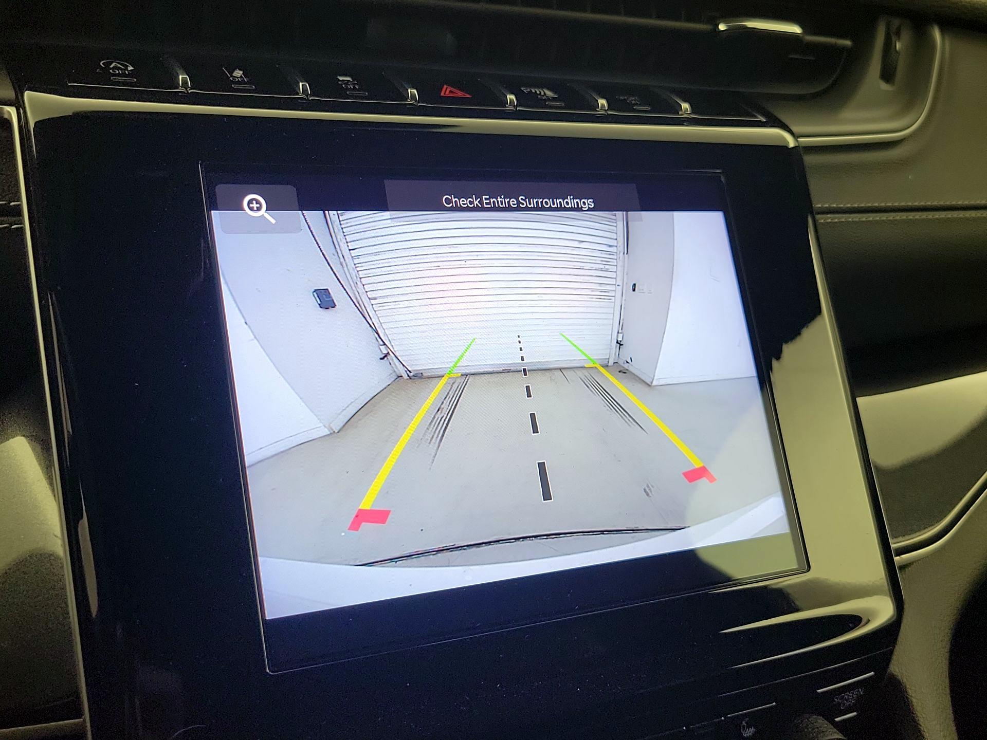 Thumbnail: 2023 Jeep Grand Cherokee - 14