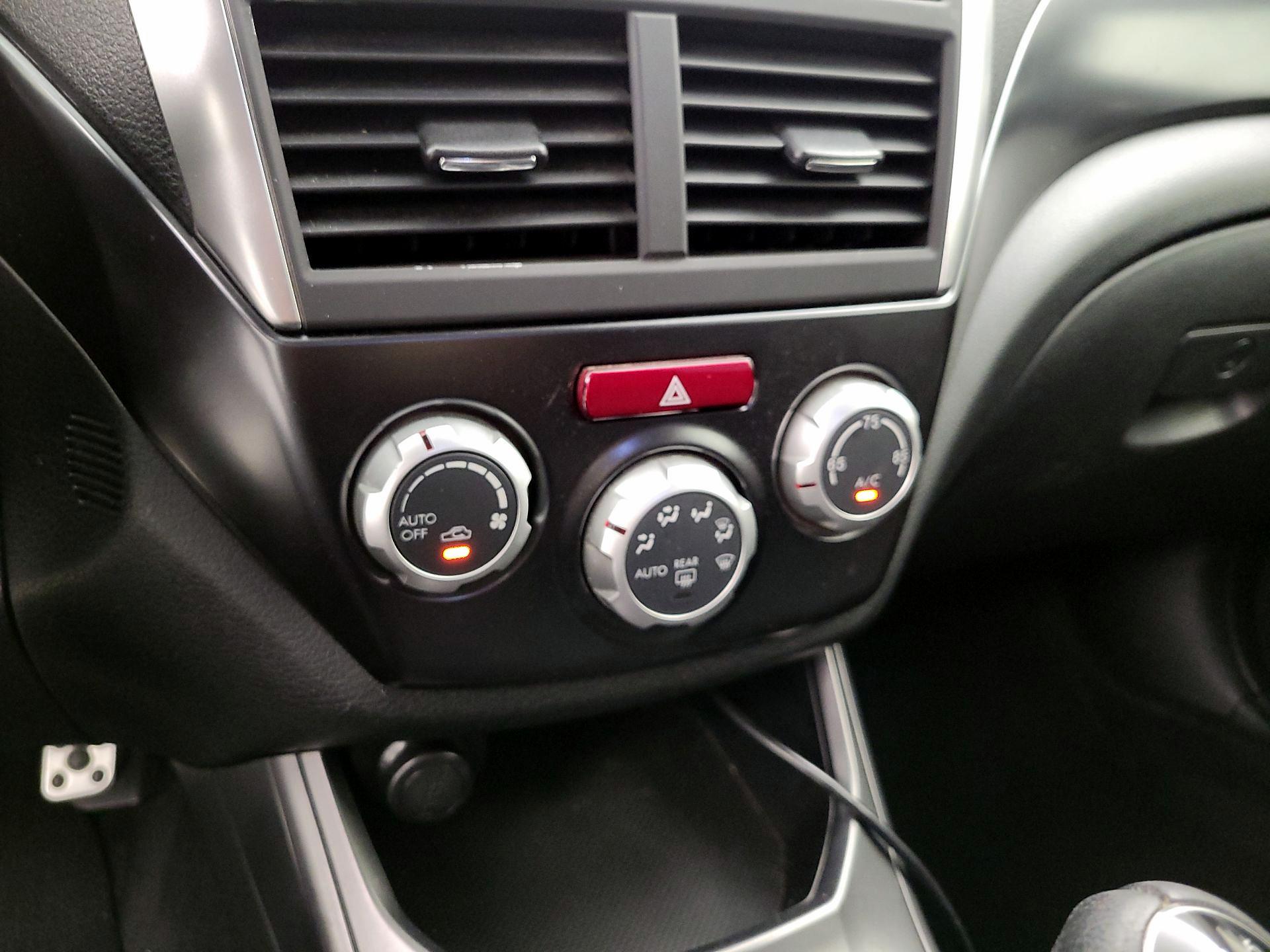 Thumbnail: 2014 Subaru Impreza - 15