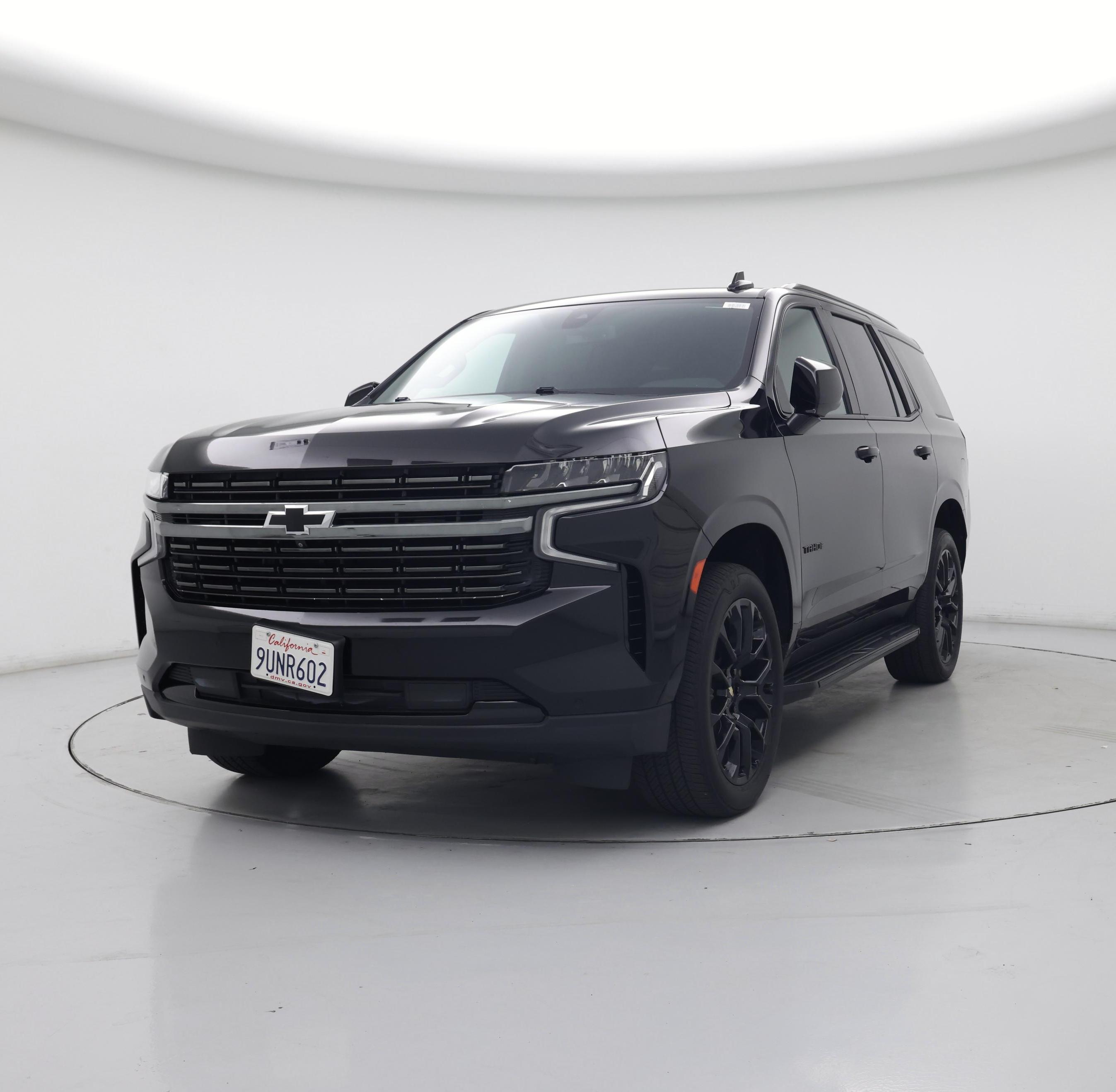 Thumbnail: 2022 Chevrolet Tahoe - 4