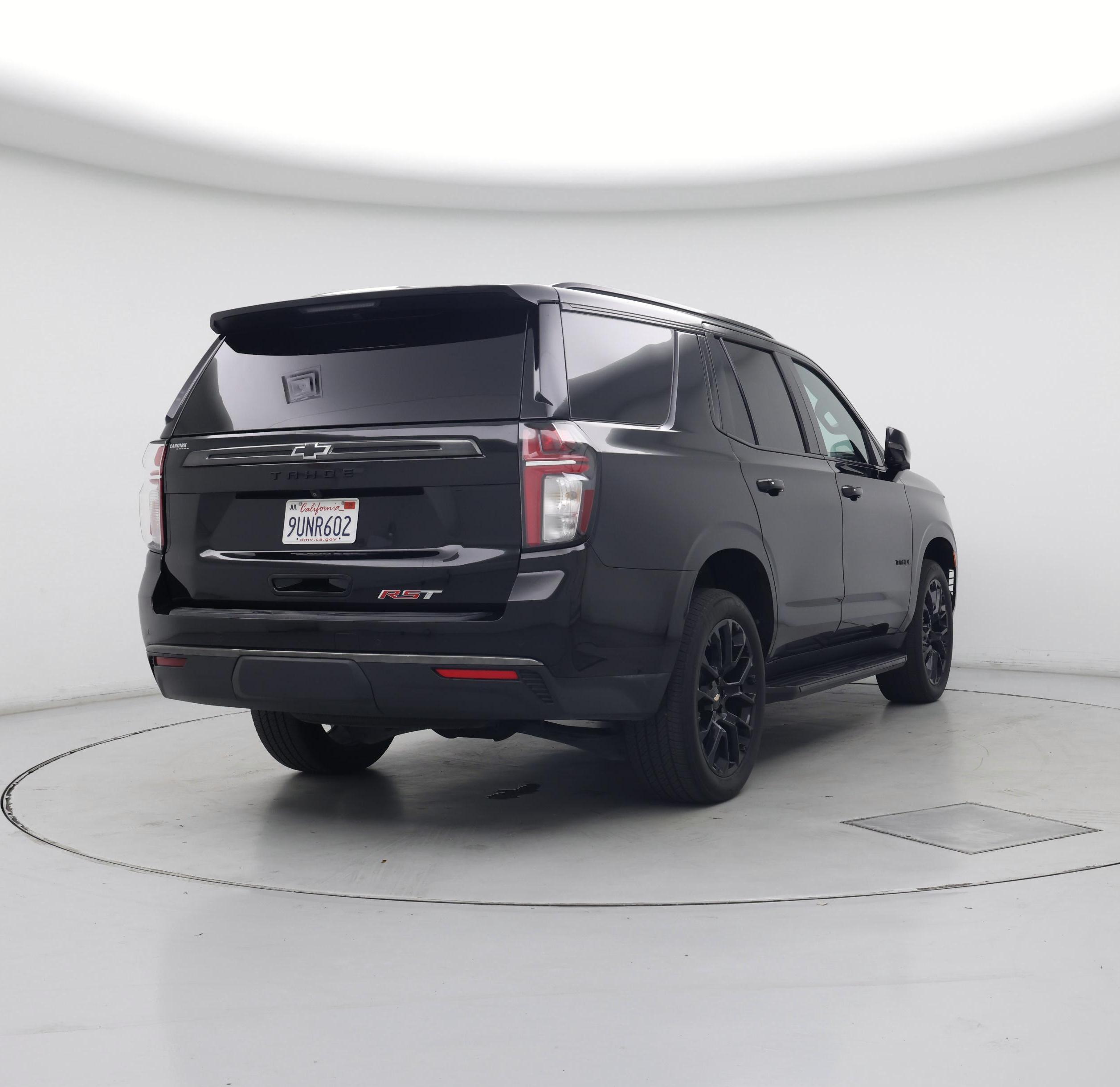Thumbnail: 2022 Chevrolet Tahoe - 8