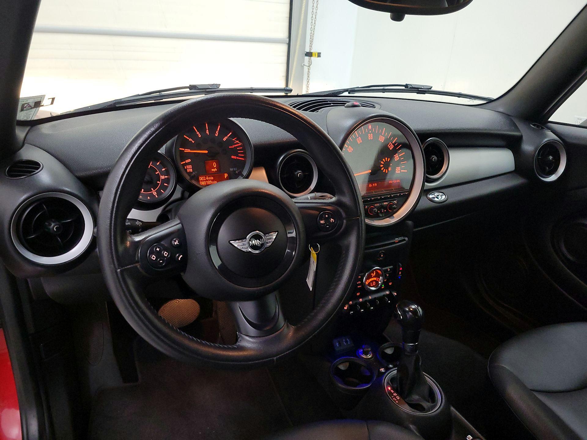 Thumbnail: 2015 MINI Cooper - 10