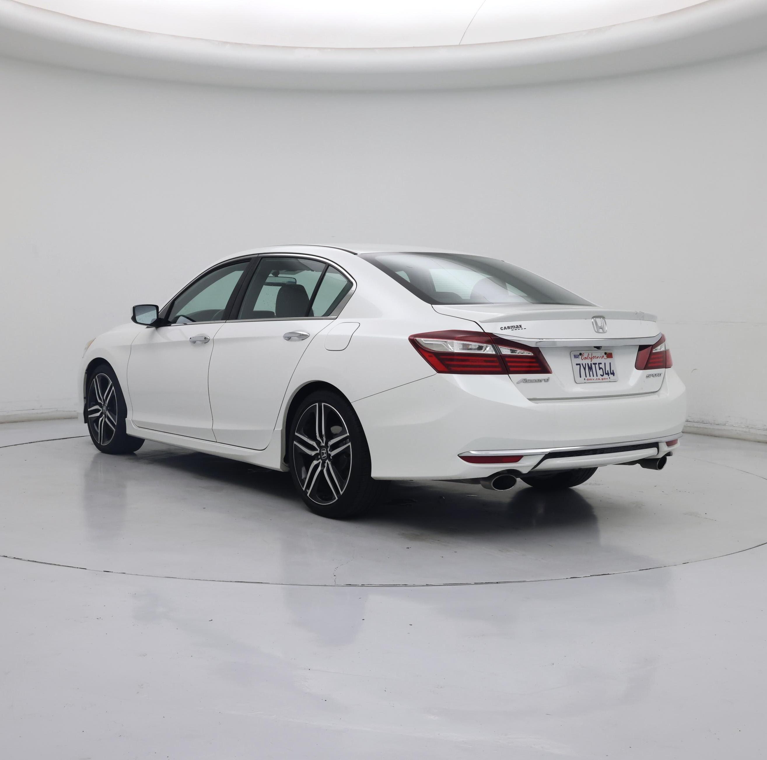 Thumbnail: 2017 Honda Accord - 2