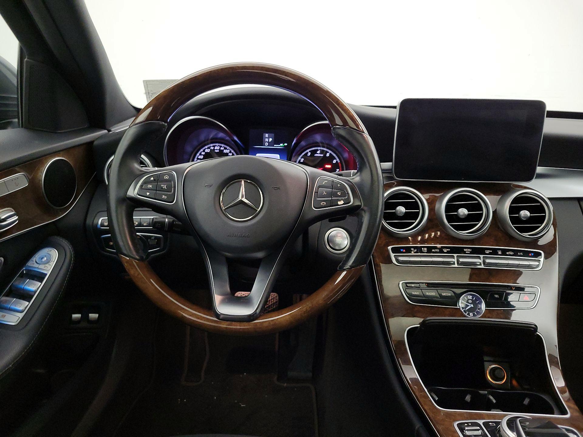 Thumbnail: 2018 Mercedes-Benz C-Class - 10
