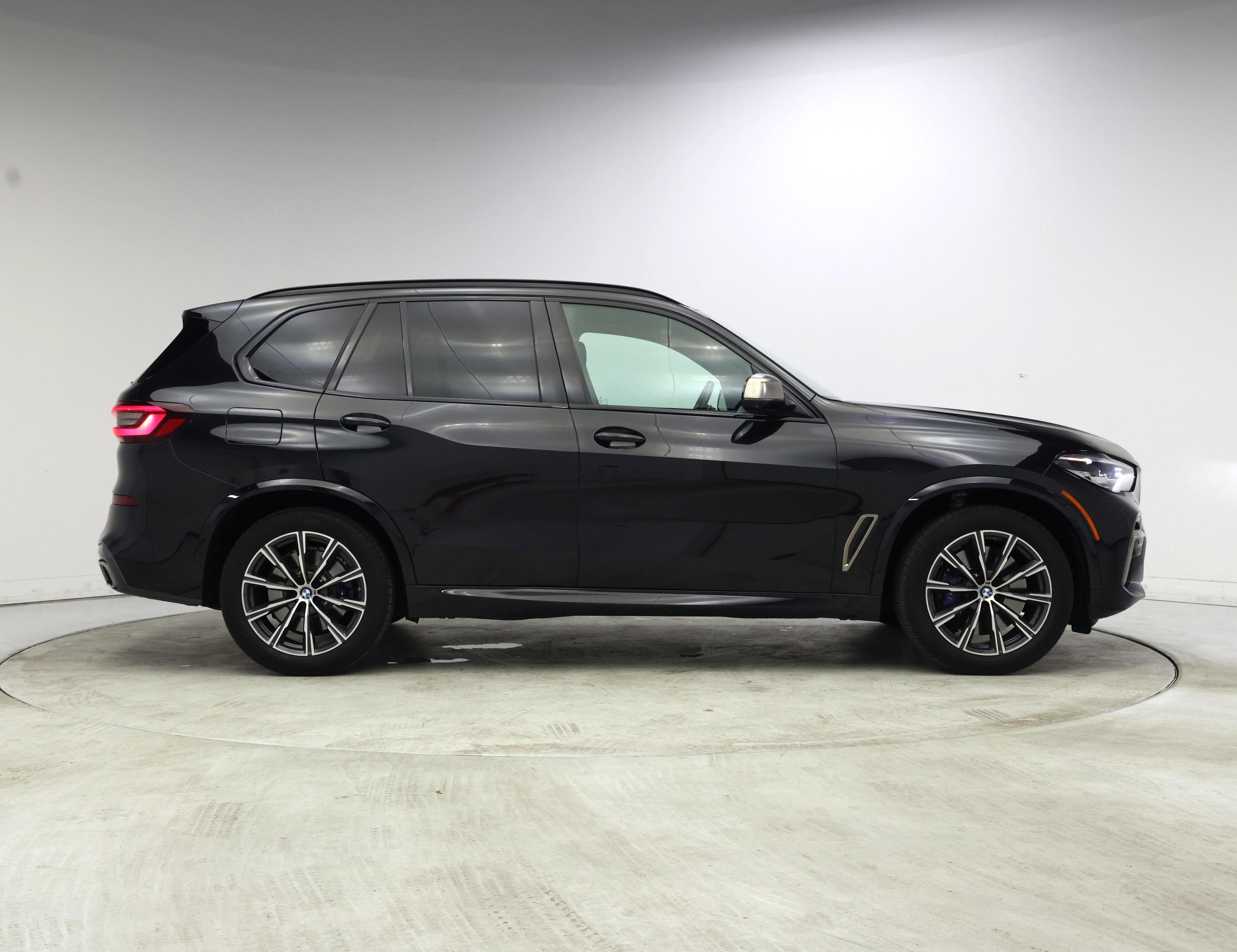 Thumbnail: 2022 BMW X5 - 7