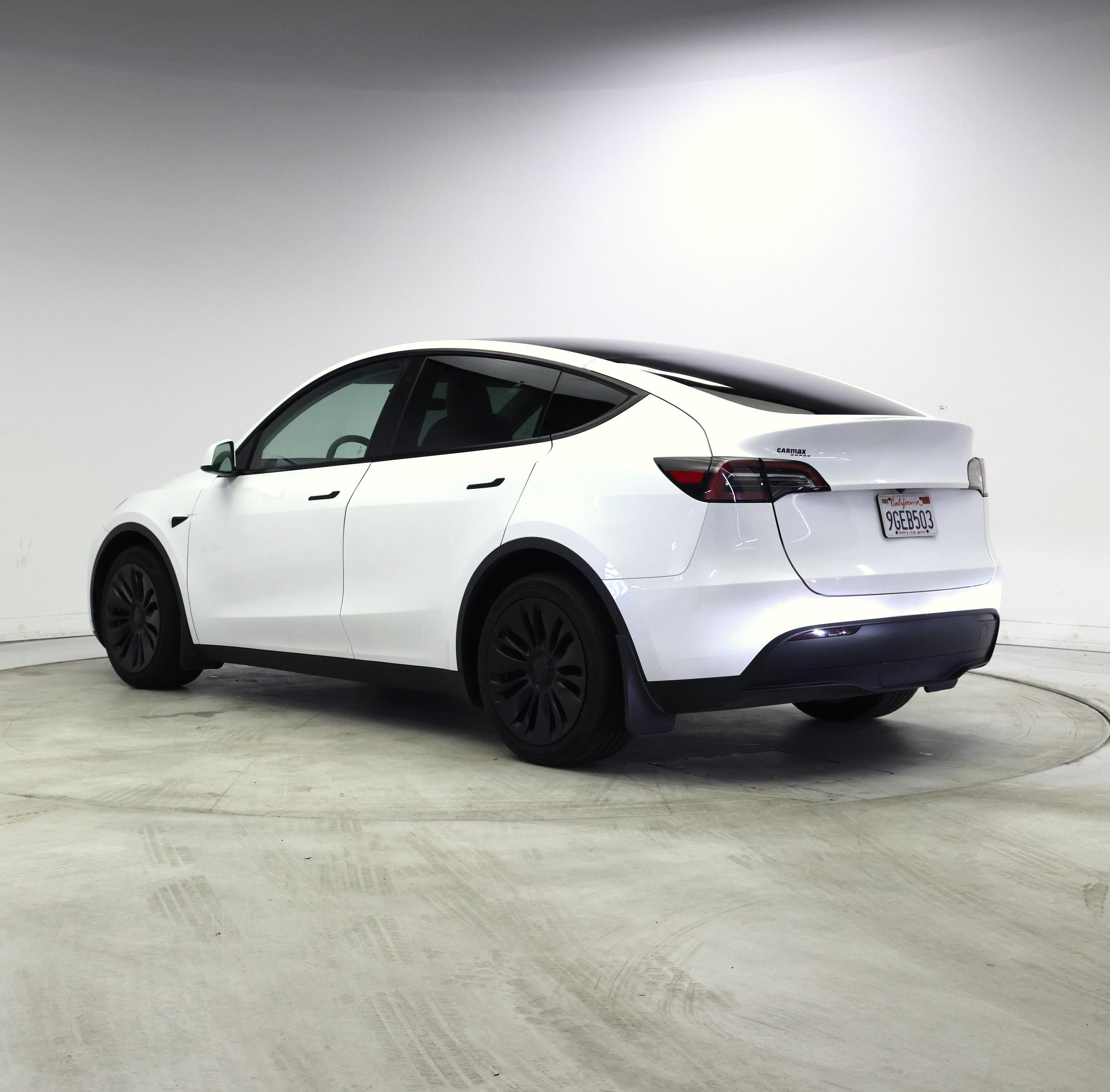 Thumbnail: 2023 Tesla Model Y - 2
