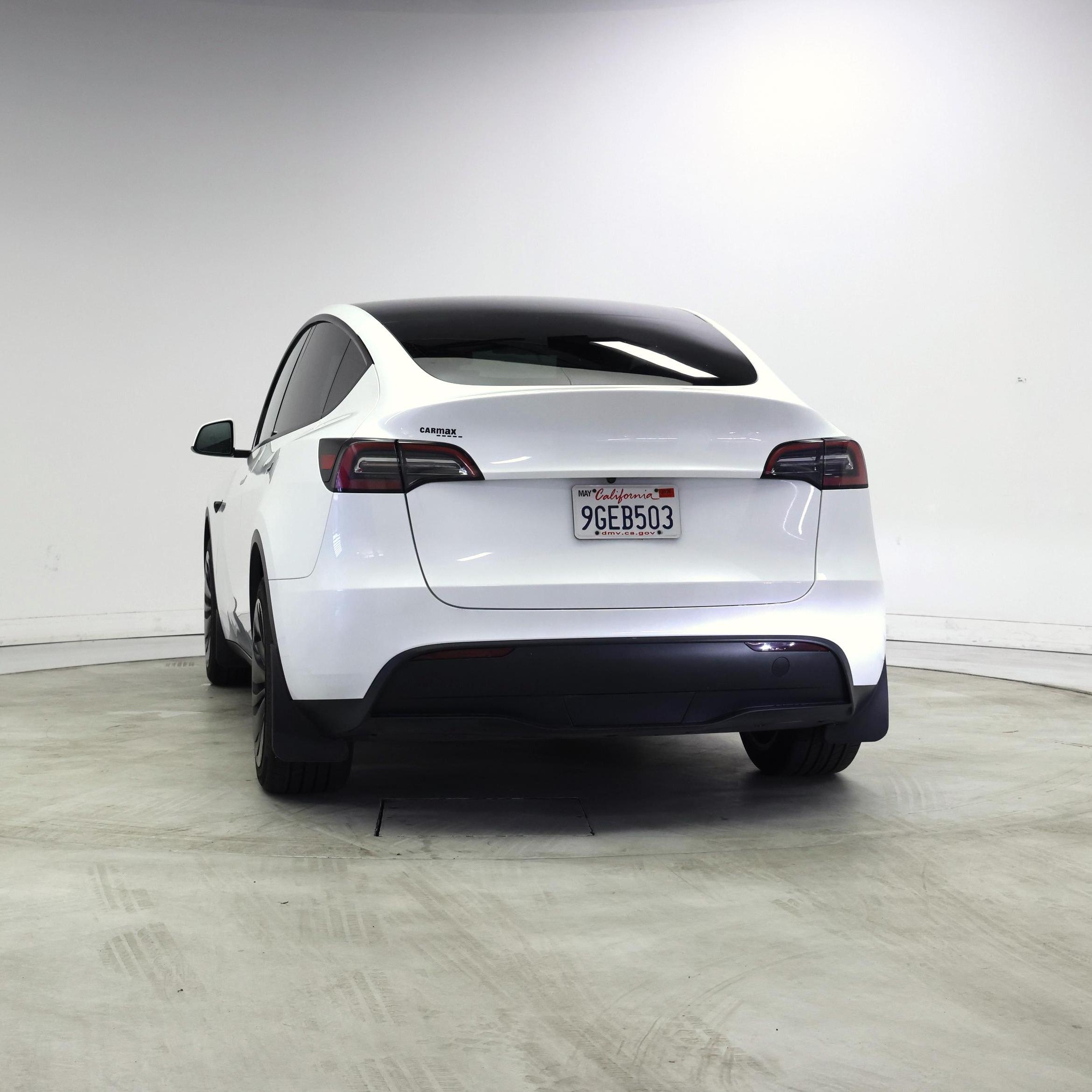 Thumbnail: 2023 Tesla Model Y - 6
