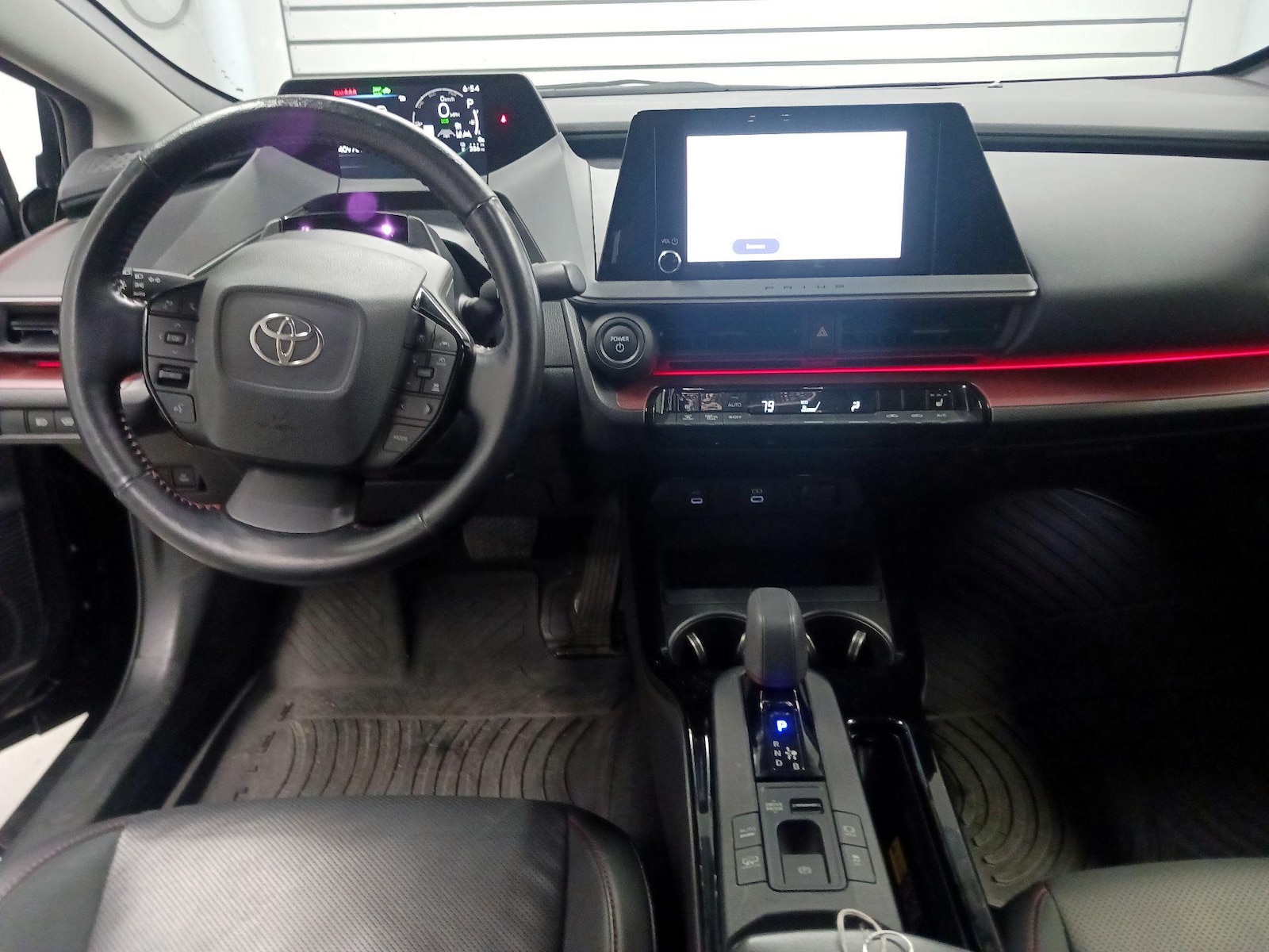 2023 Toyota Prius Prime XSE - Photo 10