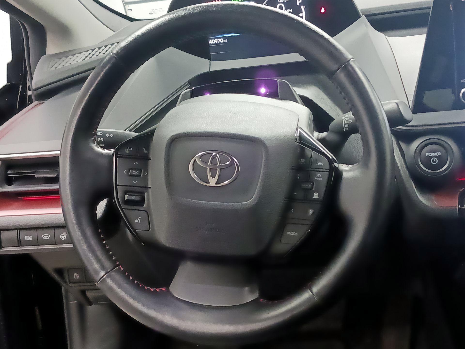 Thumbnail: 2023 Toyota Prius Prime - 10