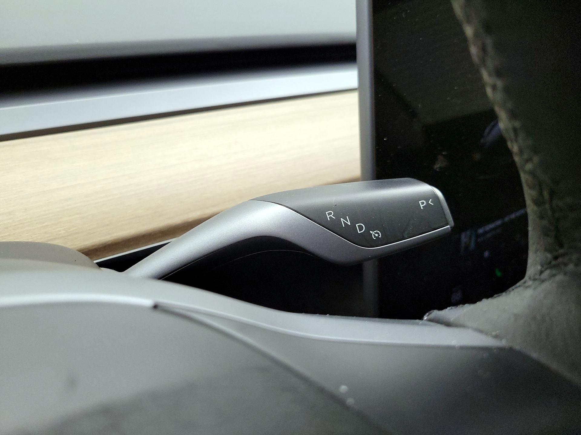 Thumbnail: 2023 Tesla Model 3 - 17