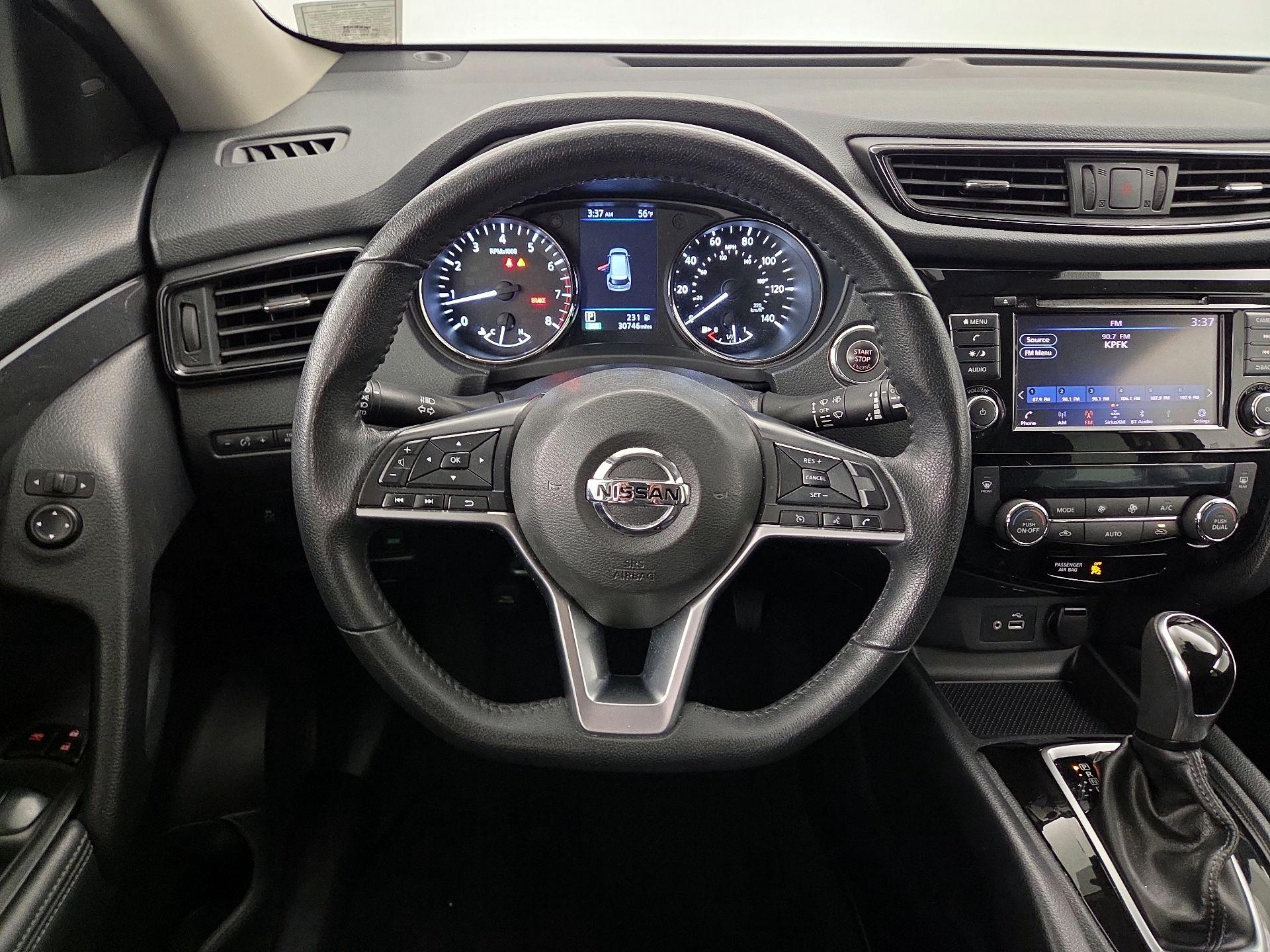 Thumbnail: 2019 Nissan Rogue - 10