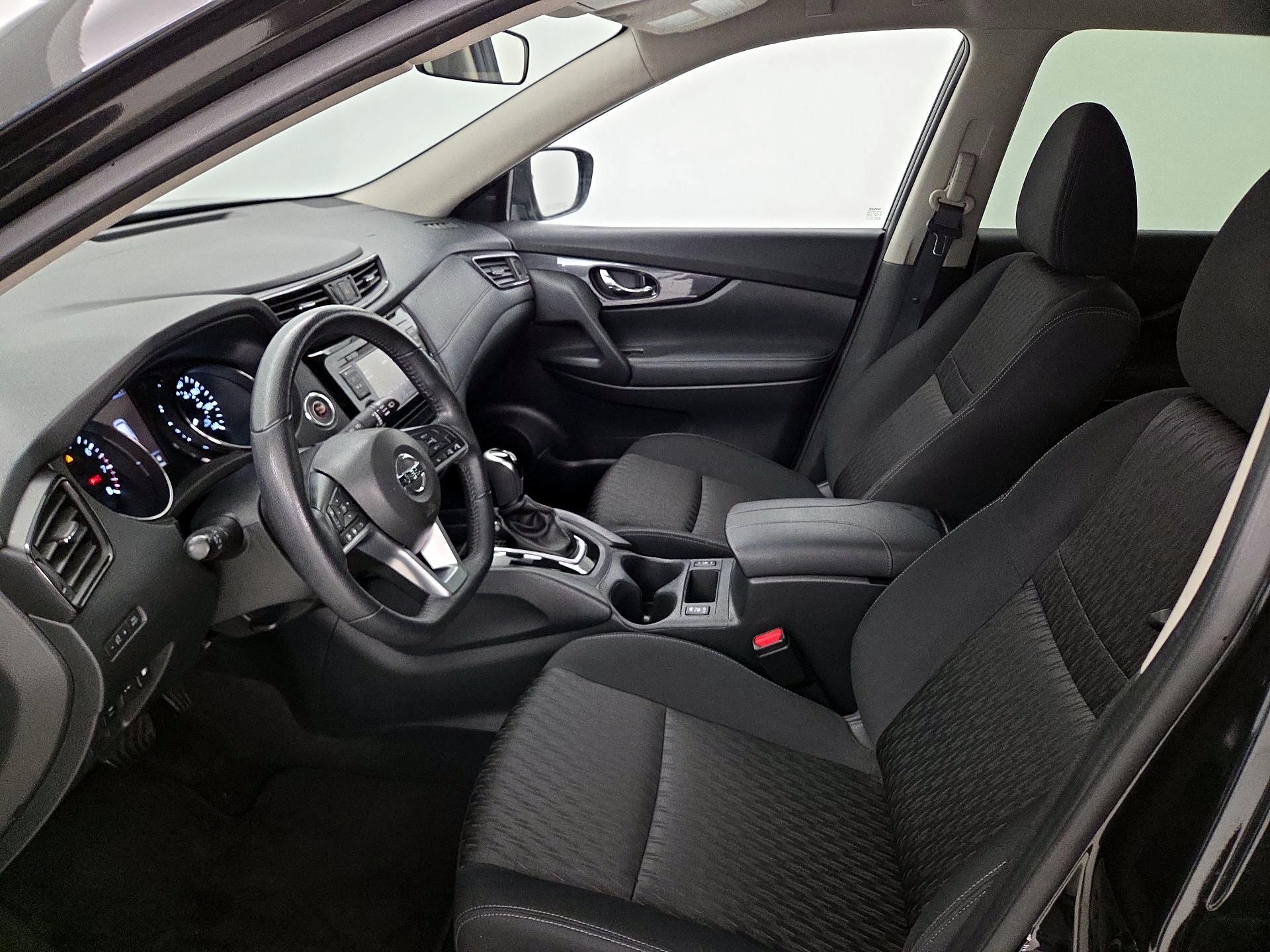 Thumbnail: 2019 Nissan Rogue - 11