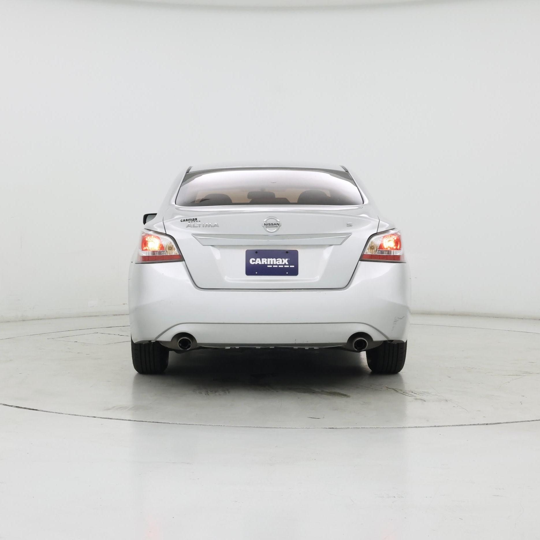 Thumbnail: 2015 Nissan Altima - 6