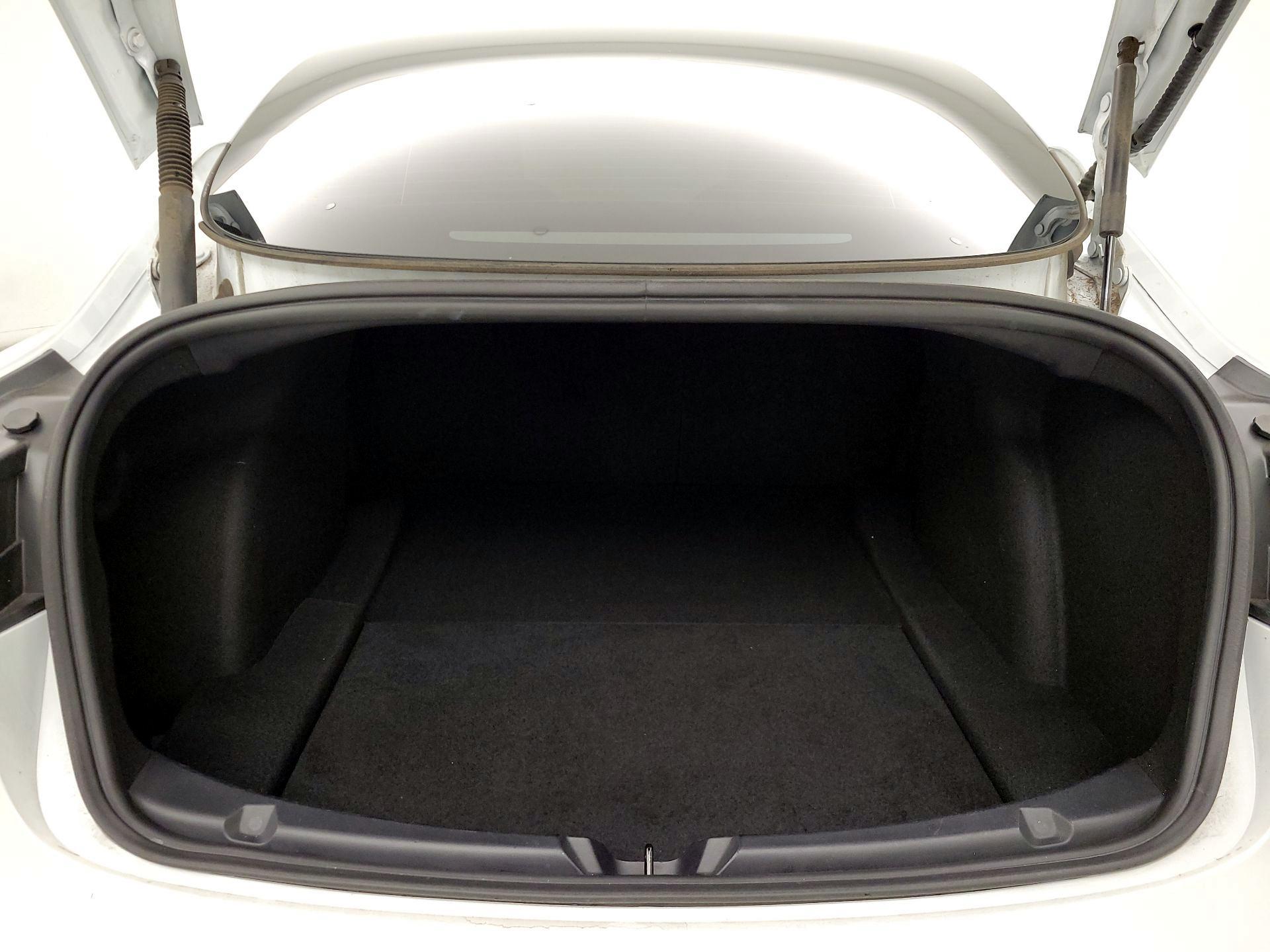 Thumbnail: 2022 Tesla Model 3 - 20