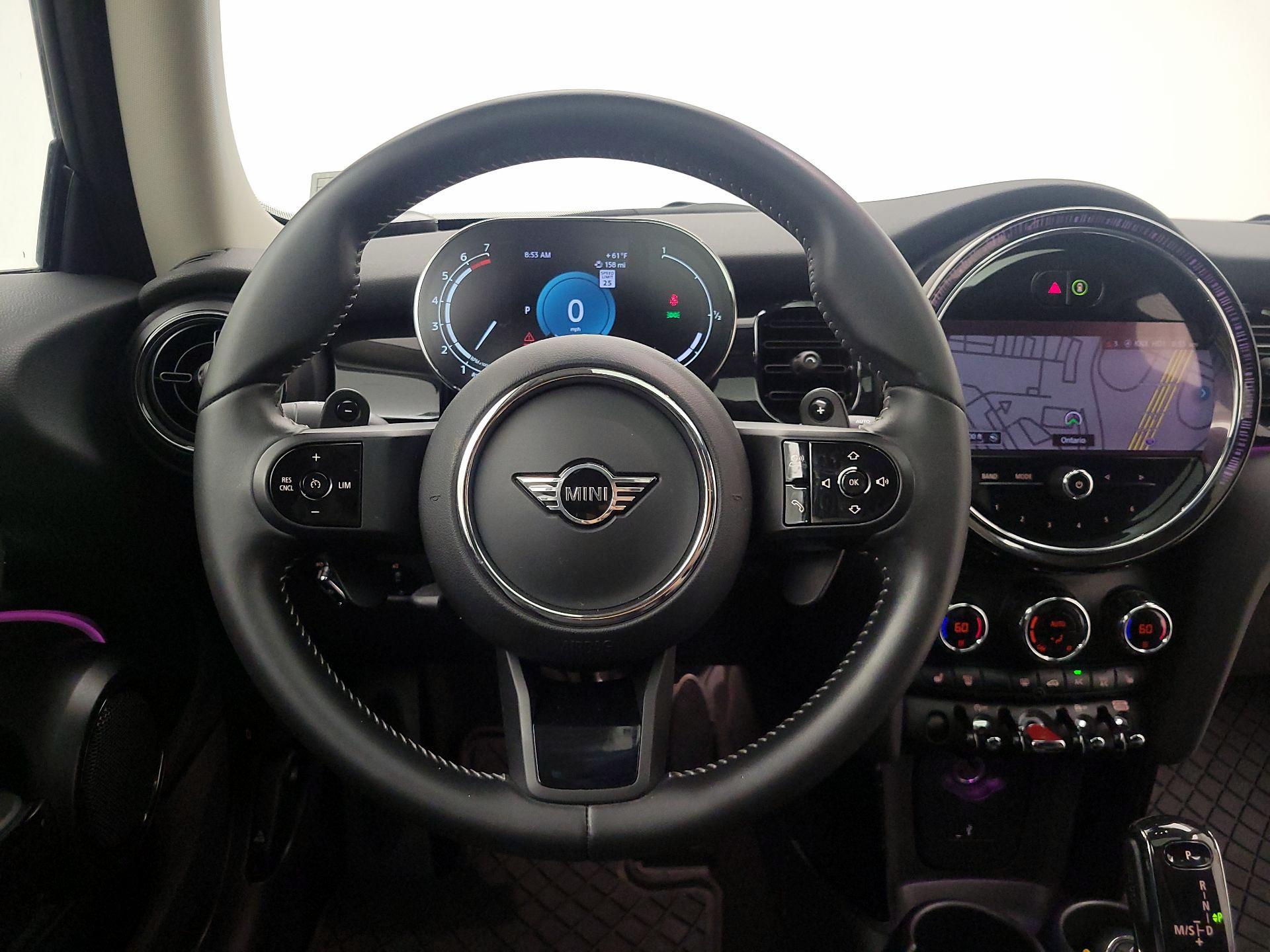 Thumbnail: 2022 MINI Cooper Hardtop - 9