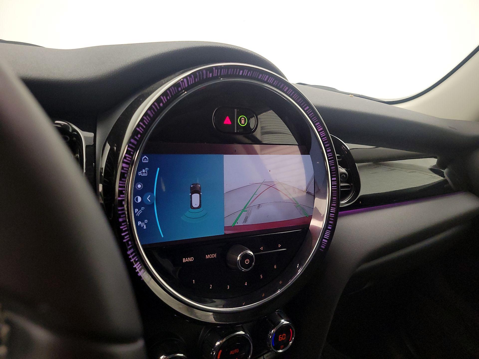 Thumbnail: 2022 MINI Cooper Hardtop - 14