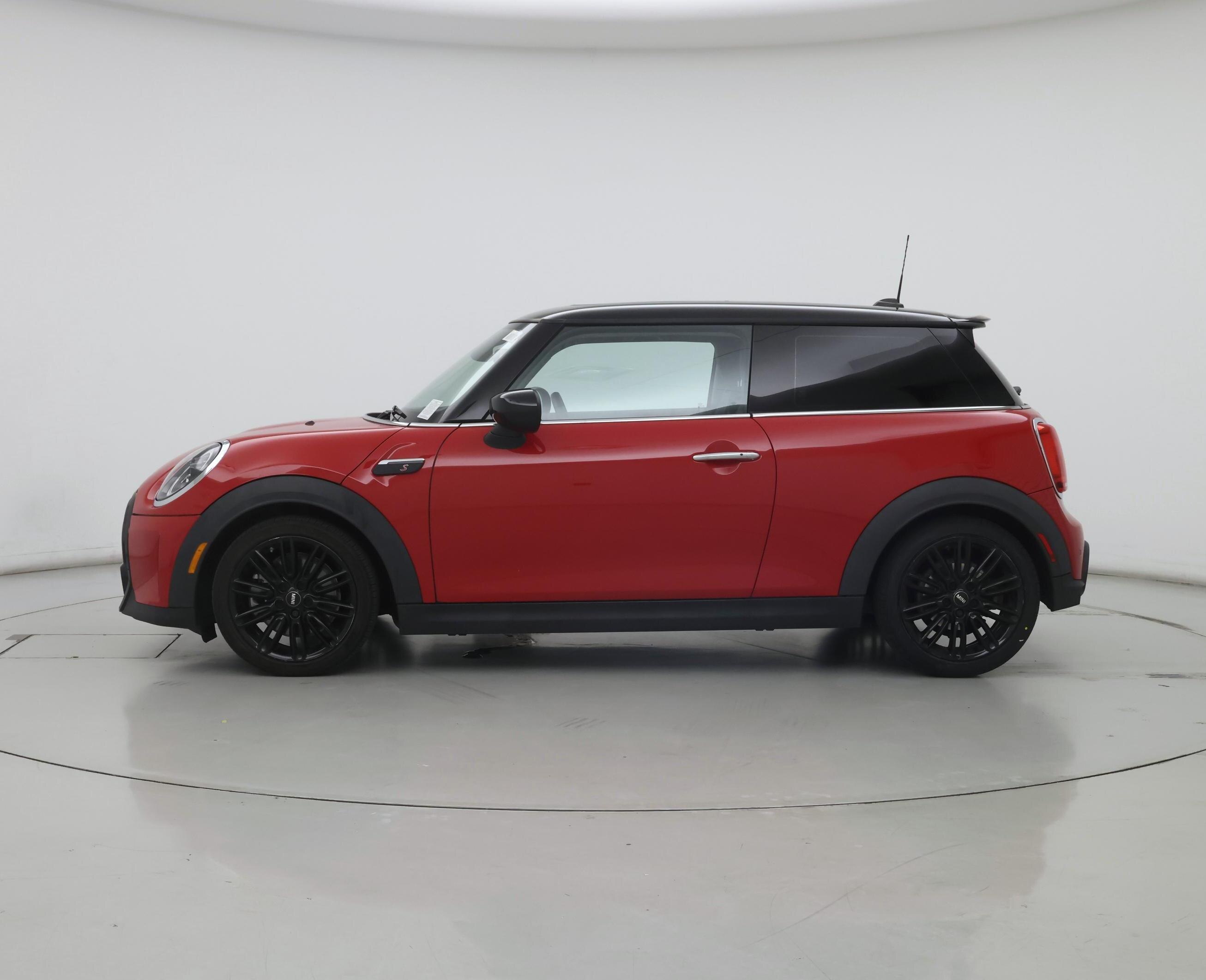 Thumbnail: 2022 MINI Cooper Hardtop - 3