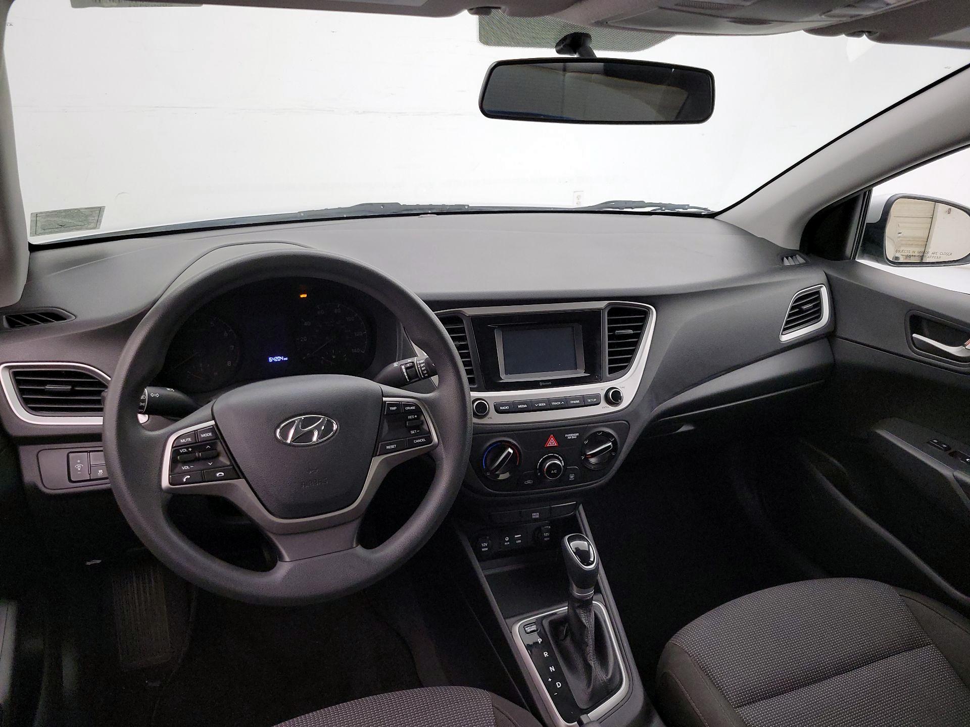 Thumbnail: 2021 Hyundai Accent - 9