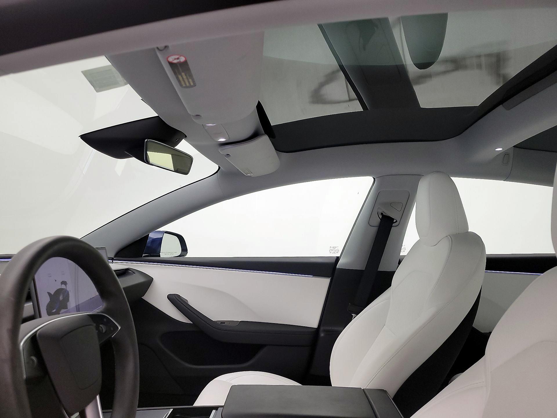 Thumbnail: 2024 Tesla Model 3 - 16