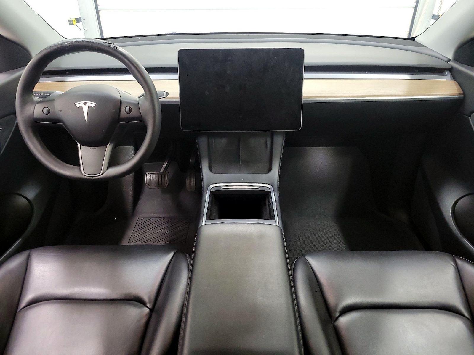 2022 Tesla Model Y Long Range - Photo 10