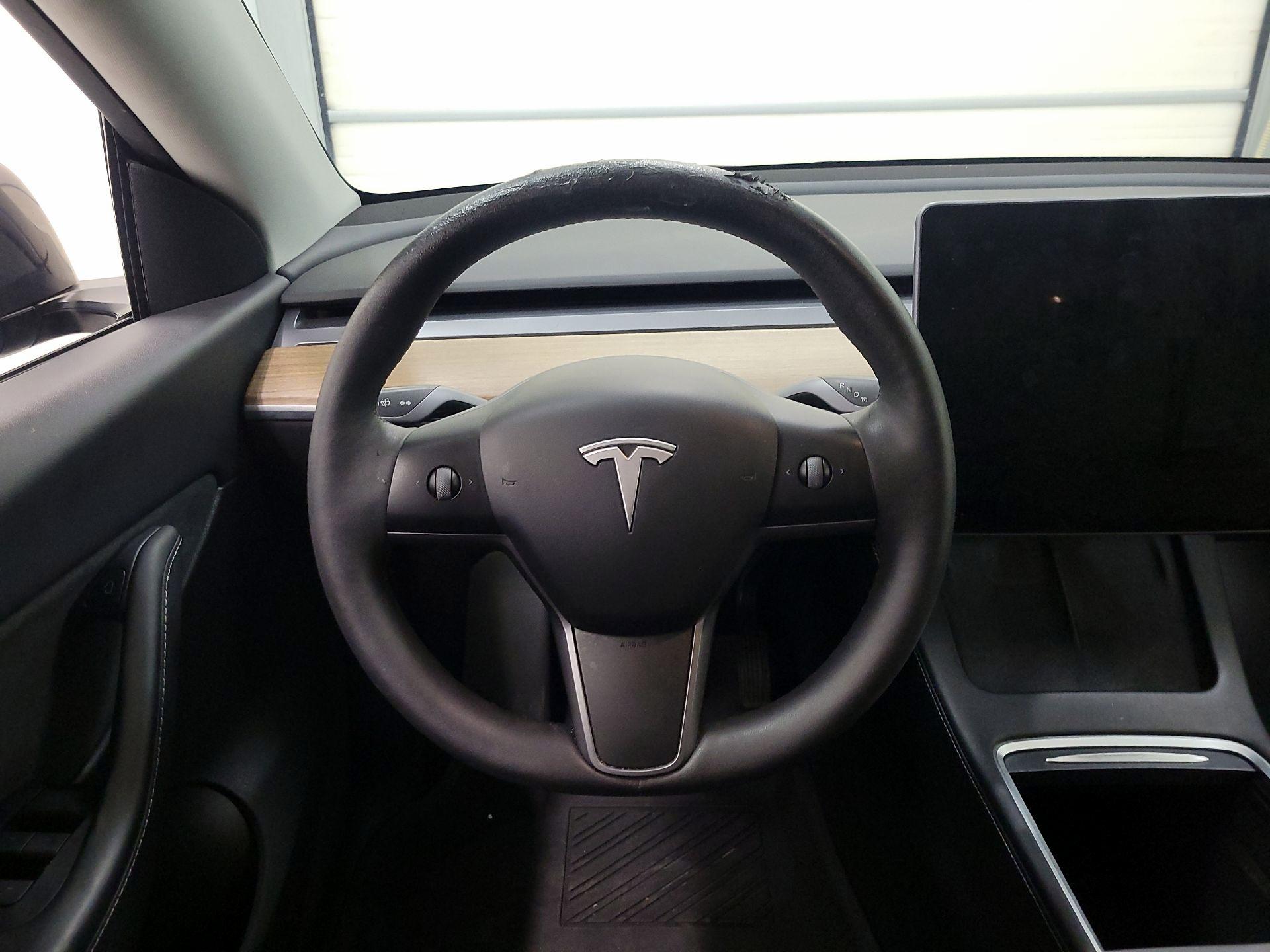 Thumbnail: 2022 Tesla Model Y - 10