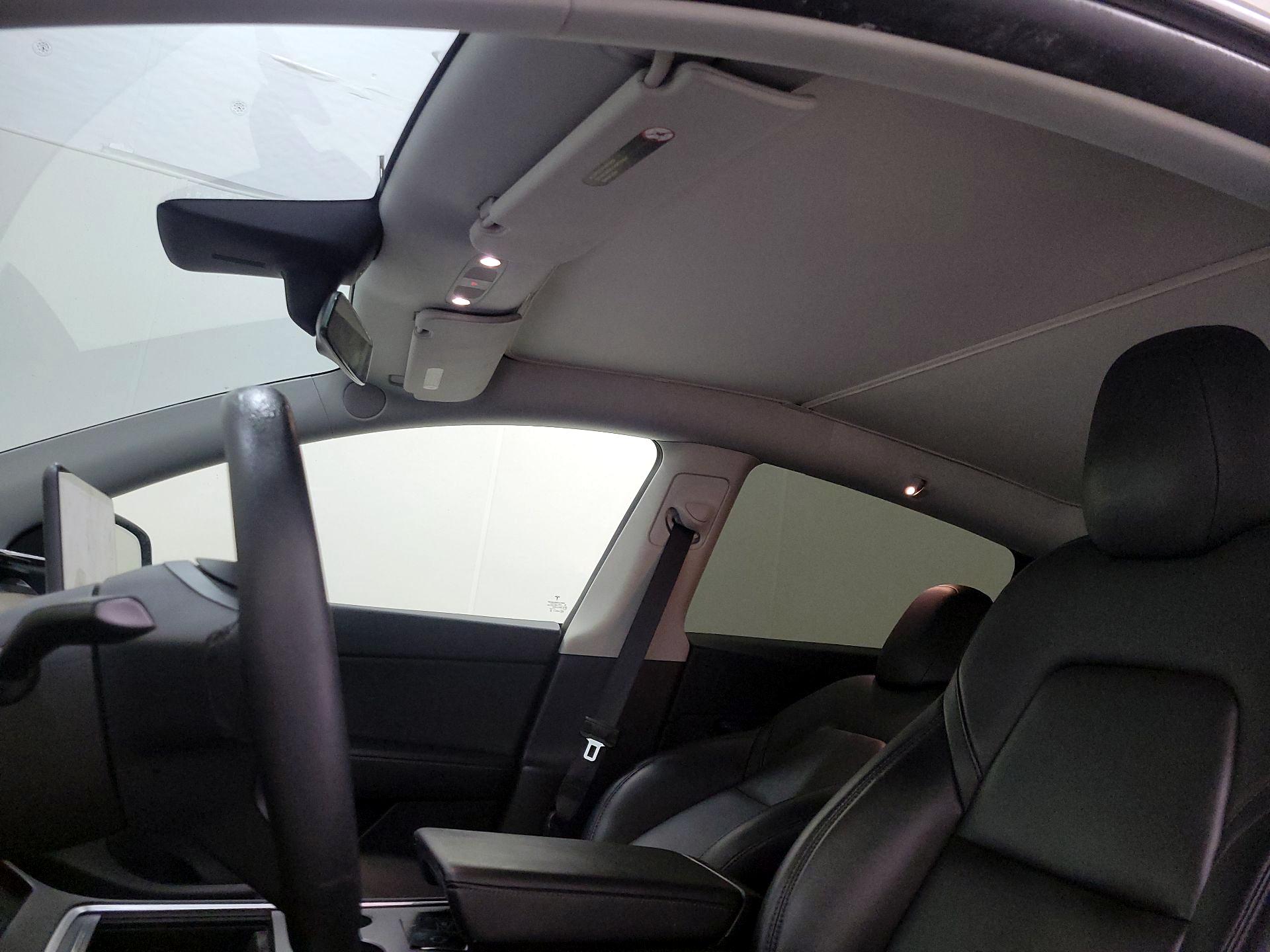 Thumbnail: 2022 Tesla Model Y - 19